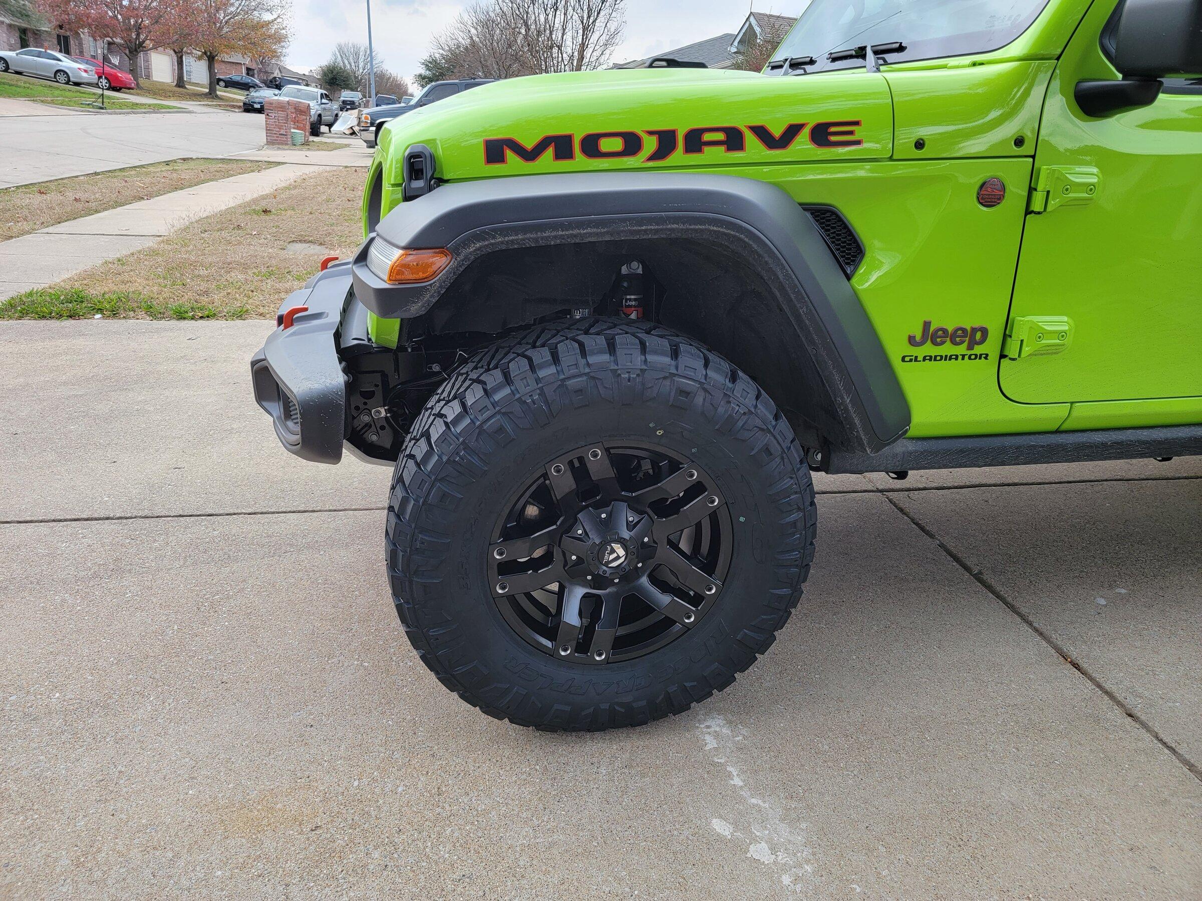 Jeep Gladiator 35s and No Lift Thread 20211217_164005