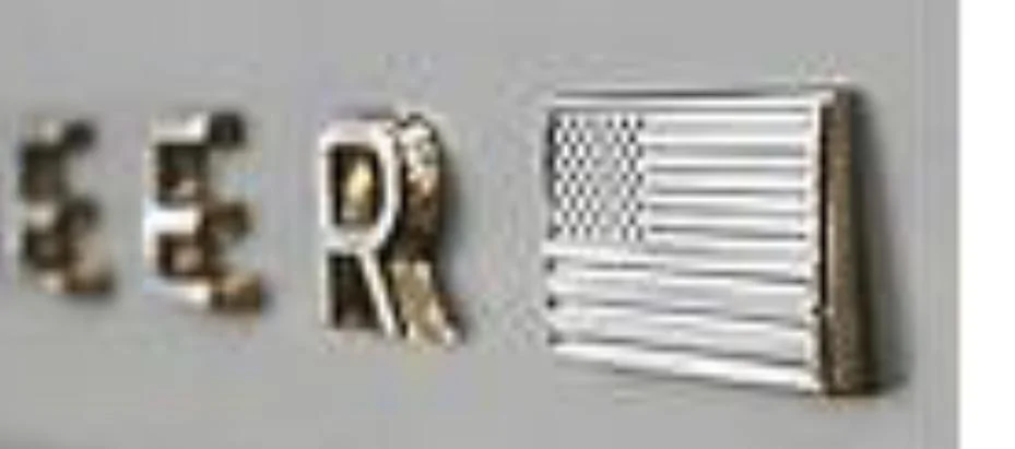 Jeep Gladiator Wagoneer flag emblem 89D9ED6D-CB06-4C4D-A4EB-4E4B68B95252