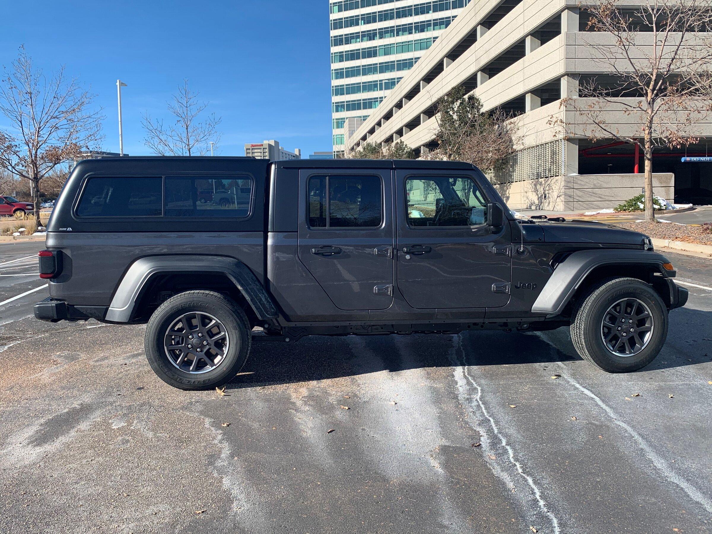 Jeep Gladiator A R E Camper shell build quality is a joke Topper