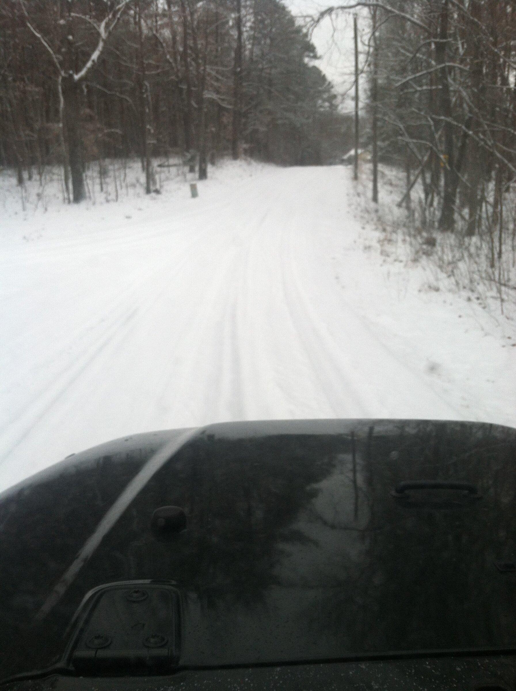 Jeep Gladiator Let's see those winter wheeling shots! ? C482A58A-99CB-4F99-A0C1-2D2DEB89C961