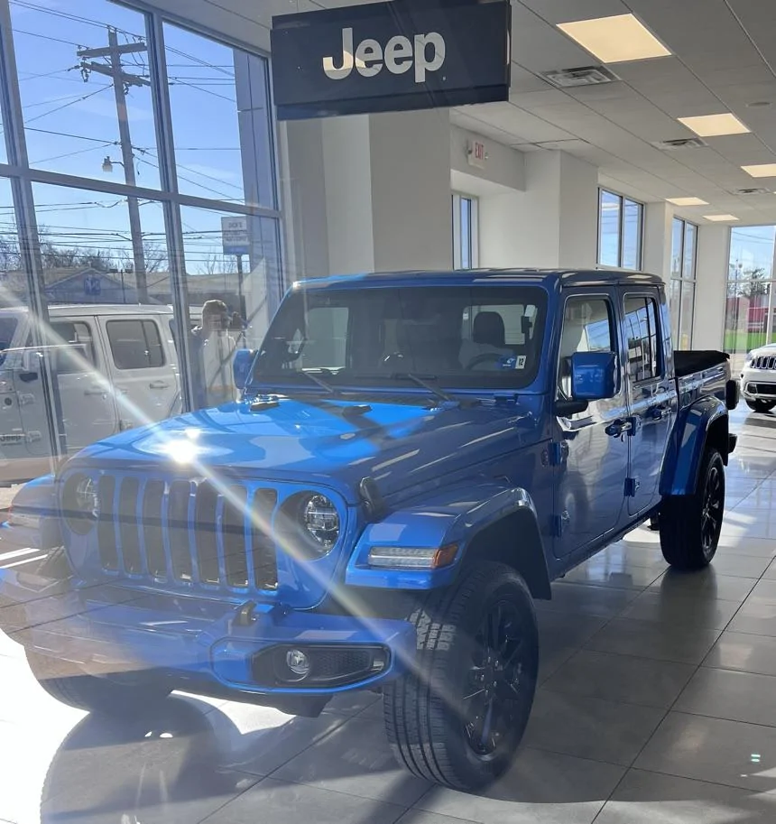 Jeep Gladiator Gladiator Window Sticker and Build Sheet Order Tracking 7D73D4DF-32E5-4B4E-AE60-40B277C69C7B_1_105_c
