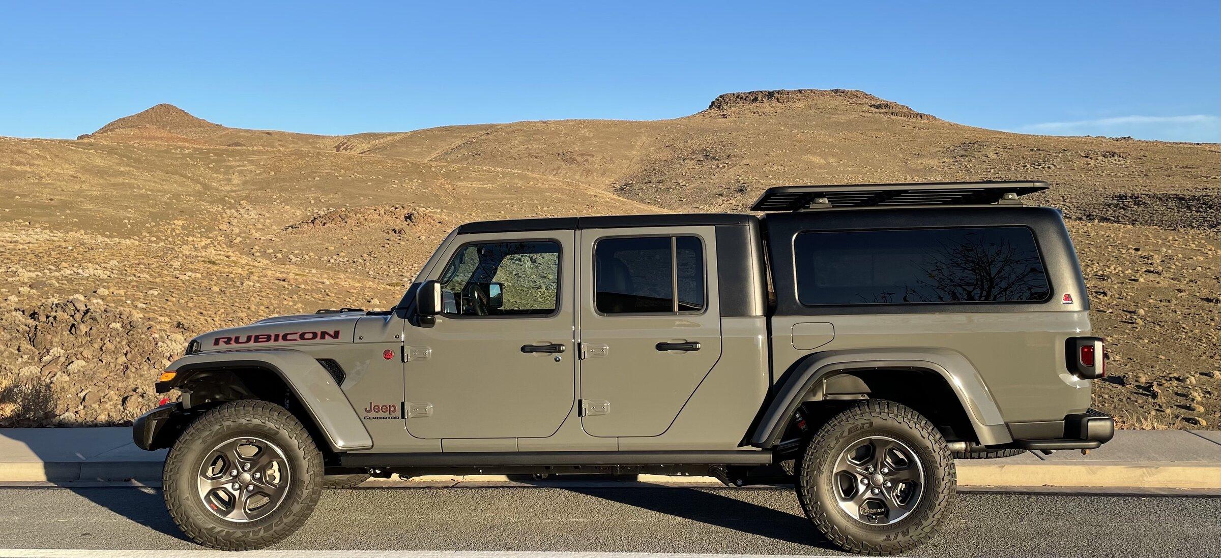 Jeep Gladiator A R E Camper shell build quality is a joke 82BC92BB-AB9F-4063-B306-105A180F19E4