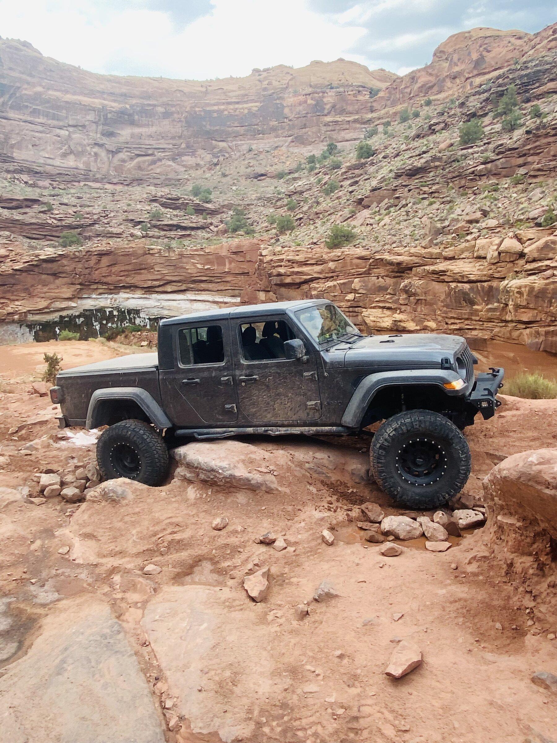 Jeep Gladiator Let’s see granite crystal jt’s with aftermarket wheels please 2E5AE011-2495-4CC5-967D-C4108E8B650E