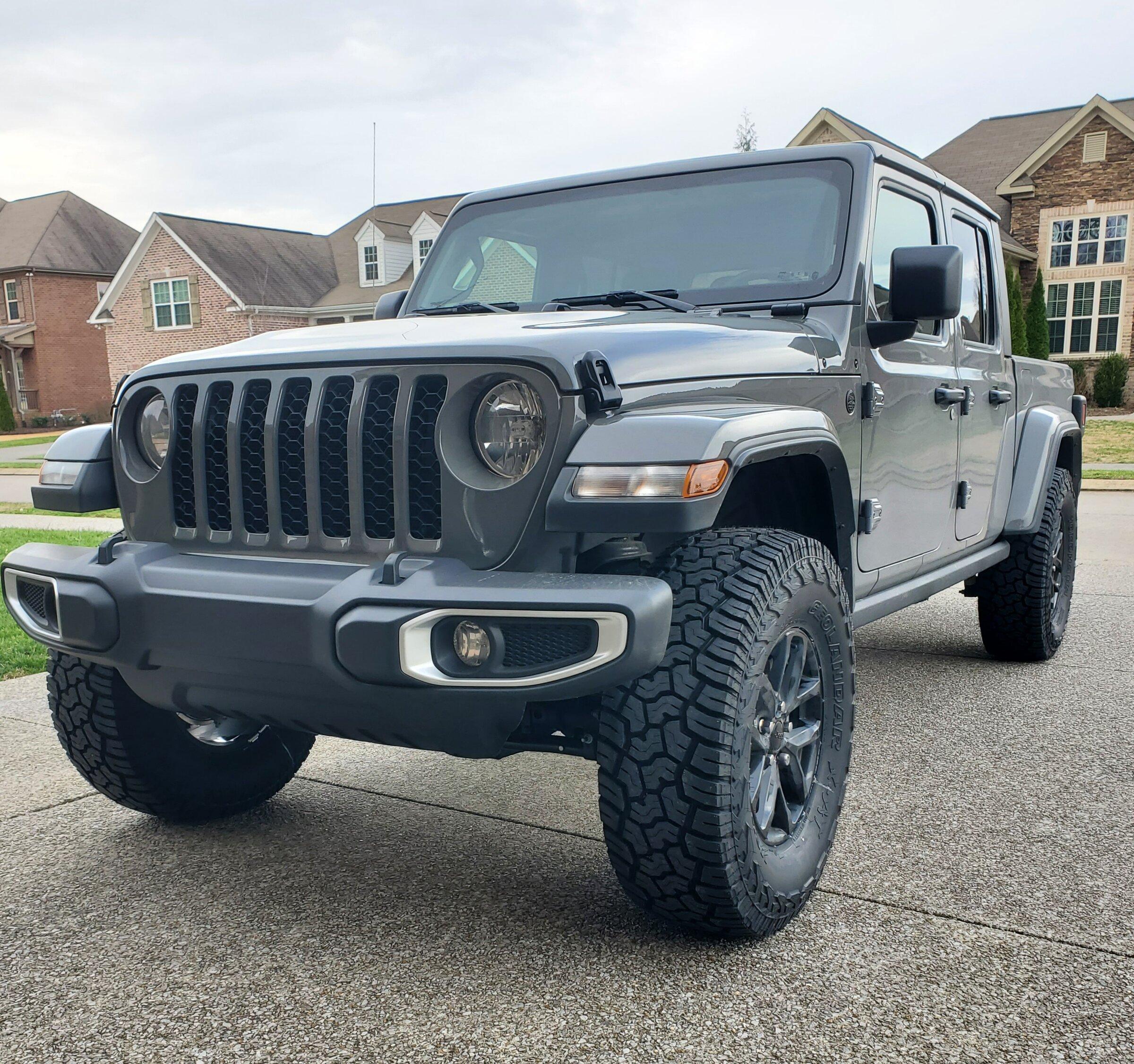 Jeep Gladiator Max Tow 35x12.5r17 Geolander X-AT 20211221_103132