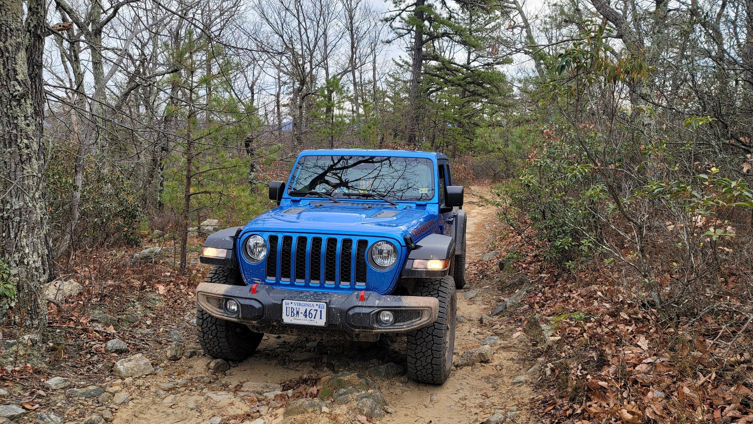 Jeep Gladiator Rocks, Ice, and Mud. Union Springs and Bald Mountain trails 20211221_102500