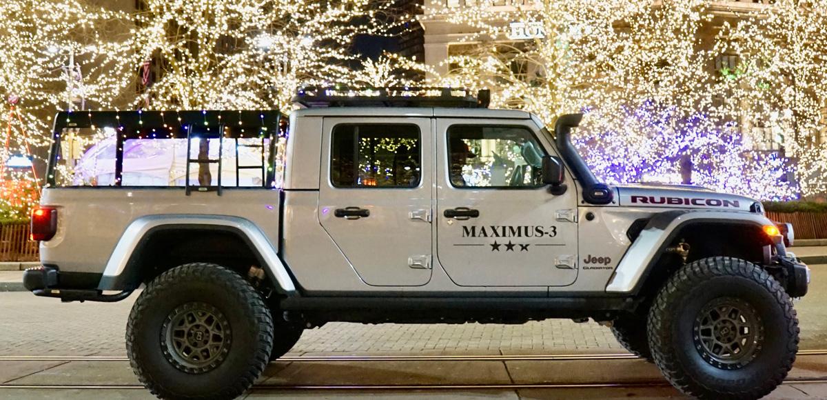 Jeep Gladiator 10% Off through the Holidays! Header_Xmas