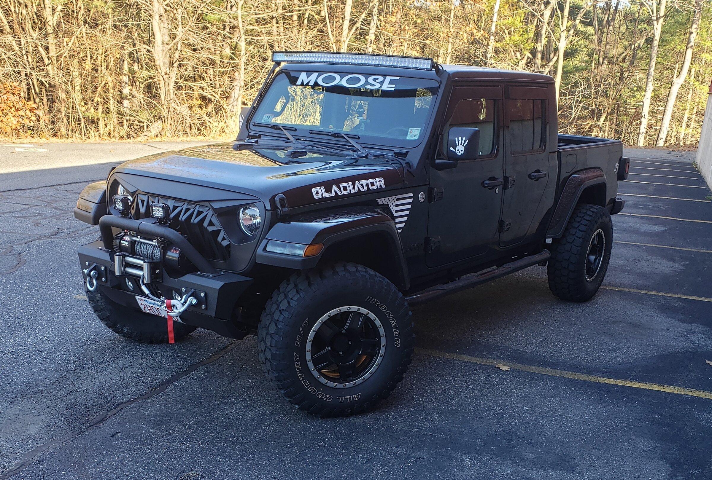 Jeep Gladiator Lets see all those Gladiators with lifts and bigger tires! moose