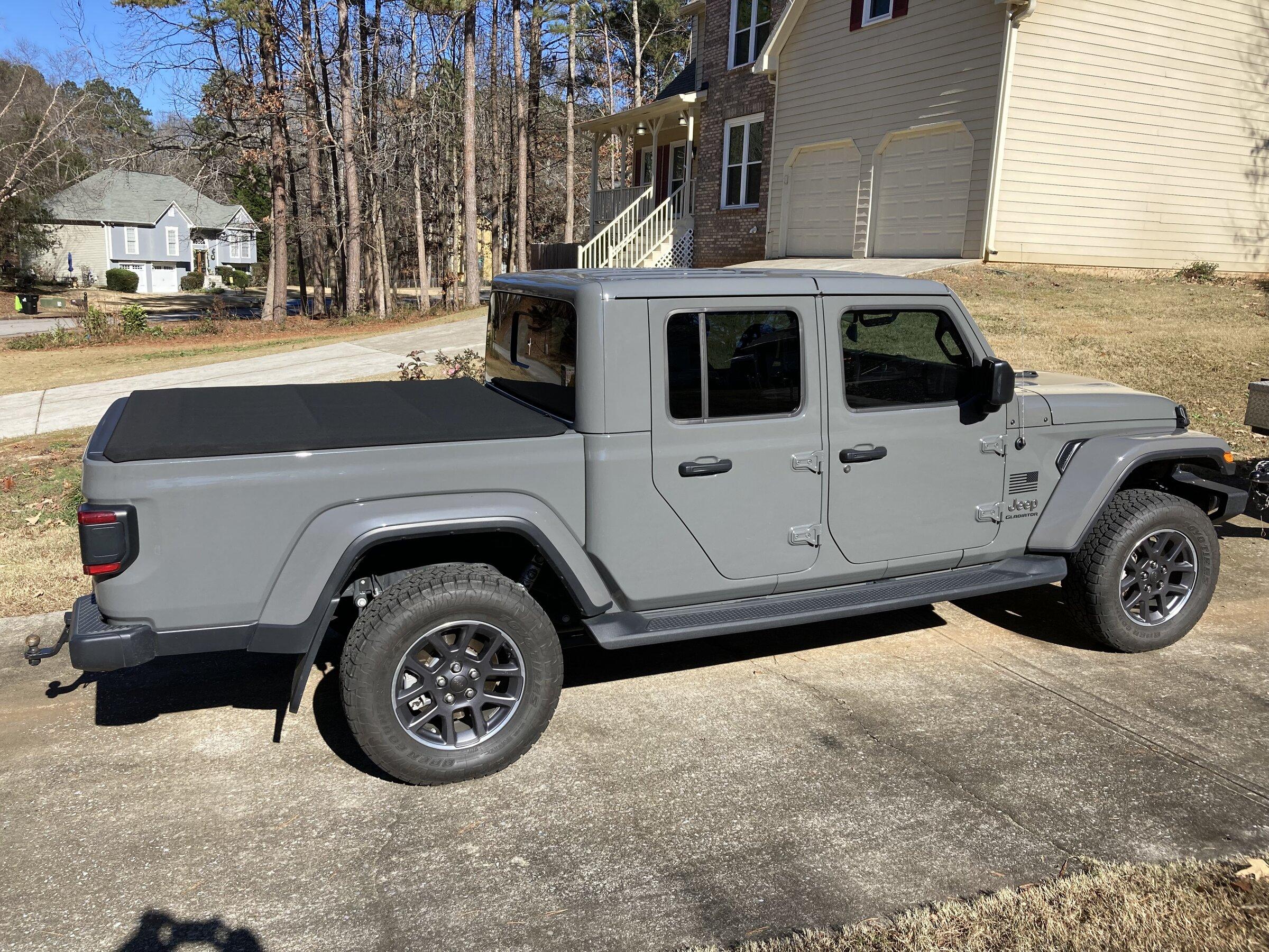 Jeep Gladiator mopar 2in lift IMG_2472