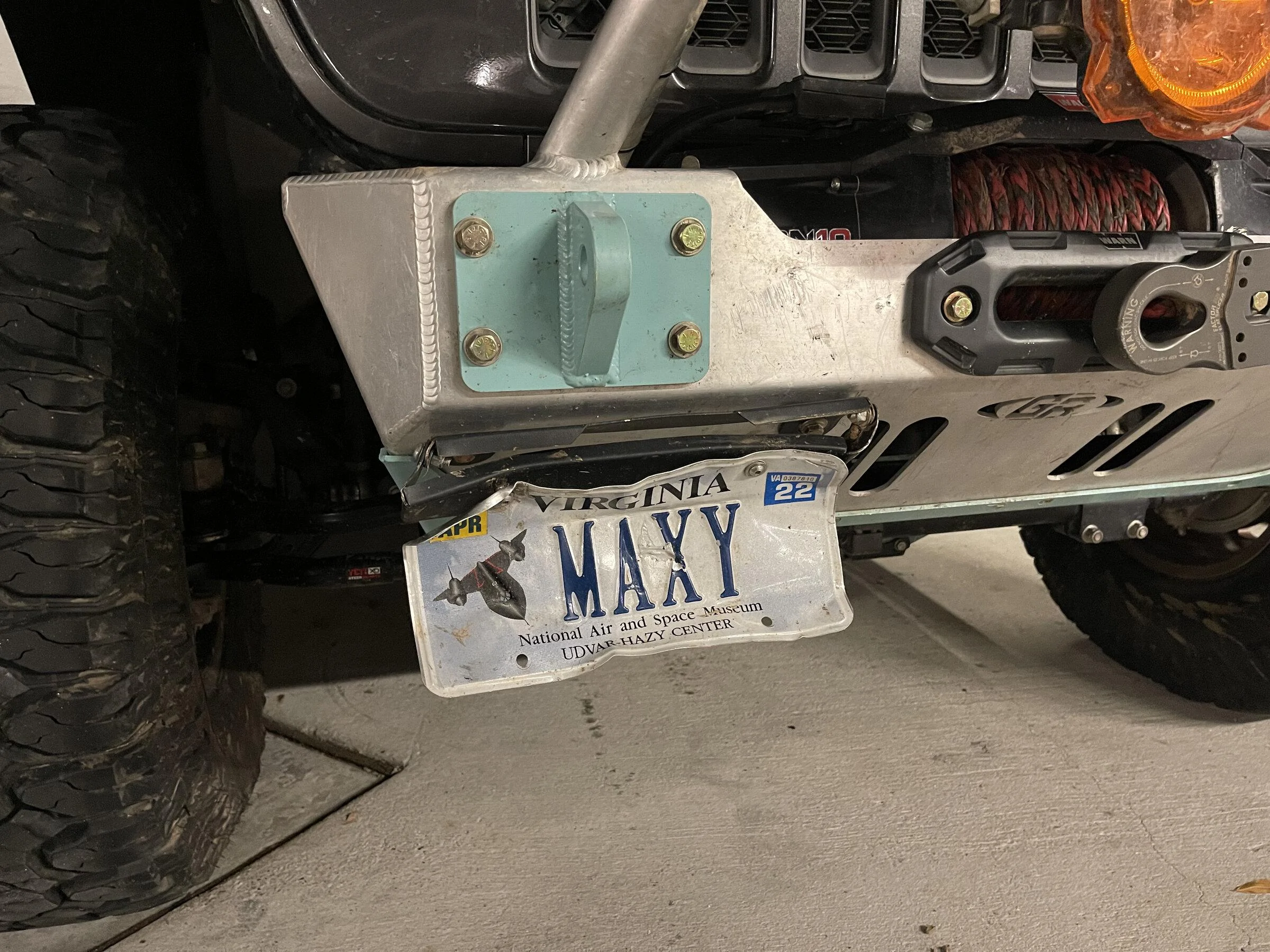 Jeep Gladiator Front License Plate Mounting Ideas... what do you think? IMG_1090
