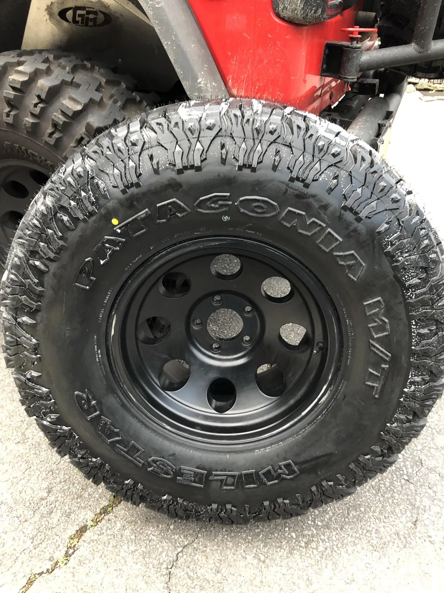 Jeep Gladiator Milestar Pat 38x13.5017 on AR172 Baja 6A88745C-450B-4C63-8027-B4604C922294