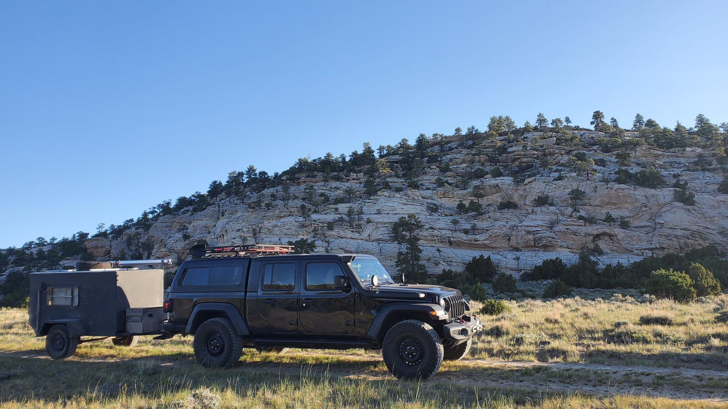 Jeep Gladiator Gladiators and Camper Pictures 20210612_064001