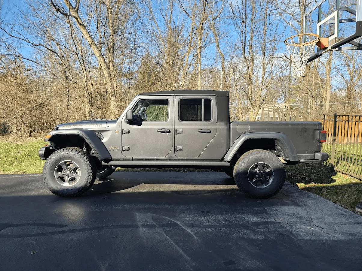 Jeep Gladiator GRANITE CRYSTAL JT Gladiator Club 1640227902241