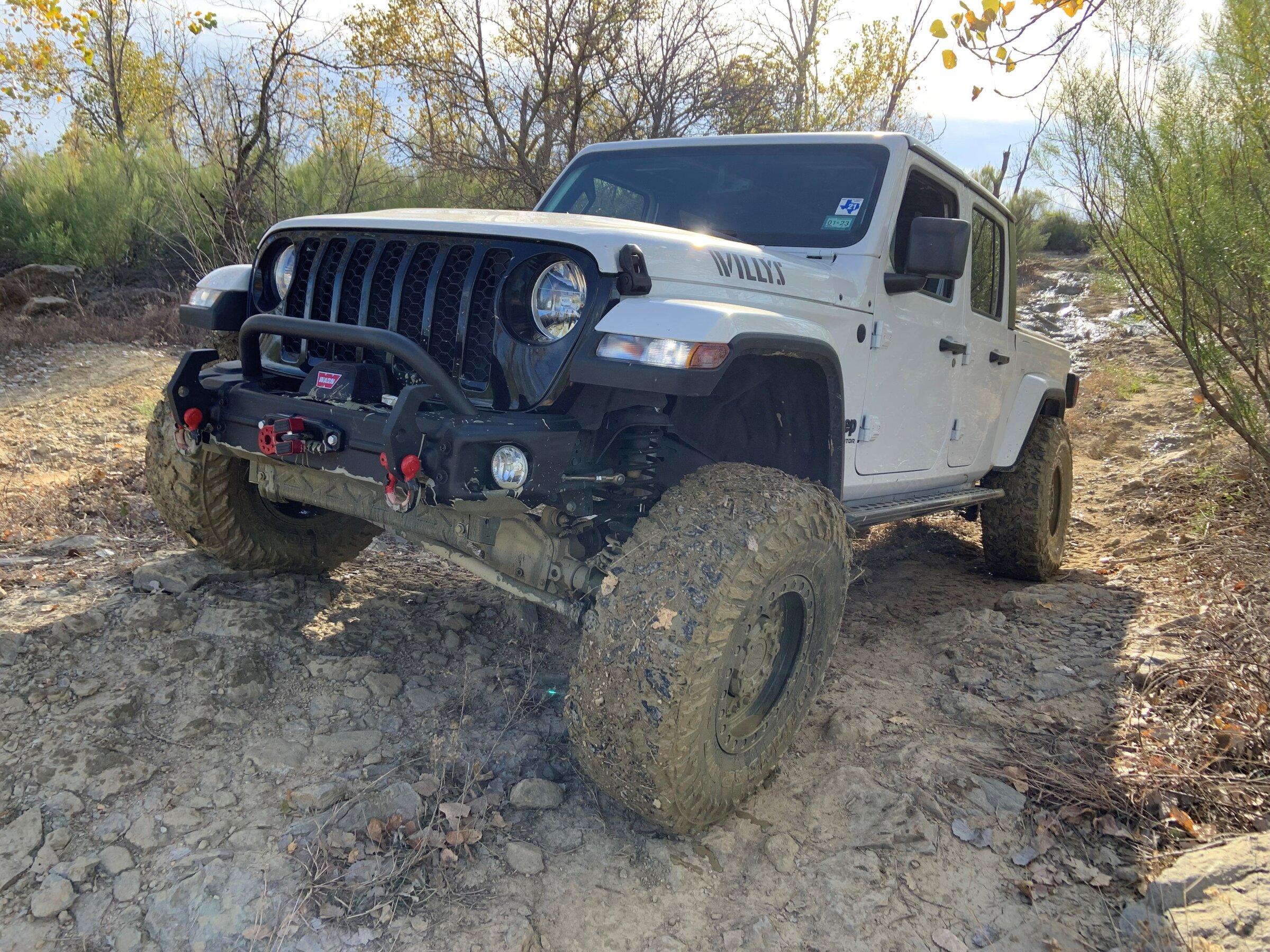 Jeep Gladiator Rugged RIdge Arcus Front Bumper Question 147