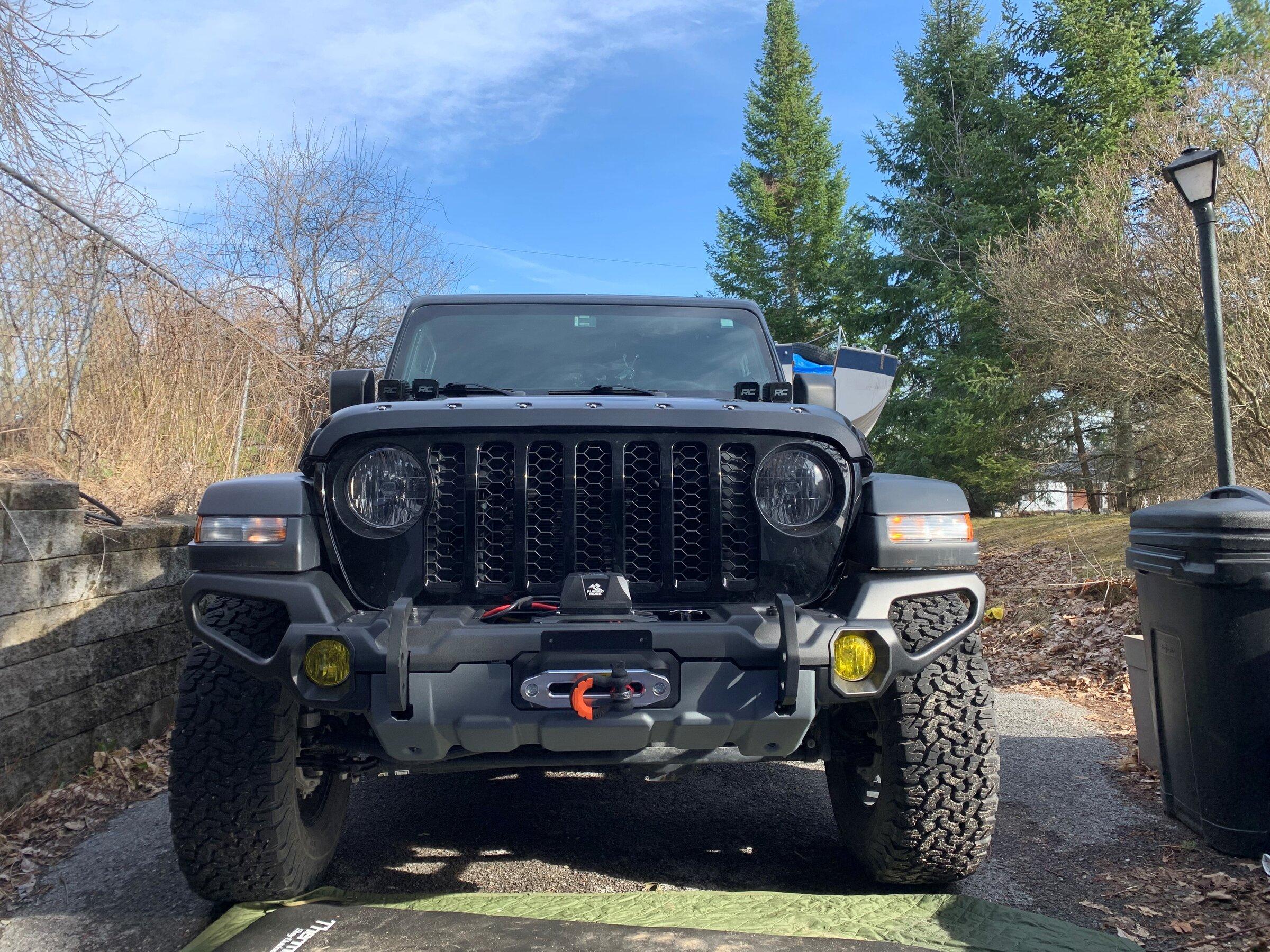Jeep Gladiator LED Aux Light Integrated Front Skid Plate Concept Venator Bumper