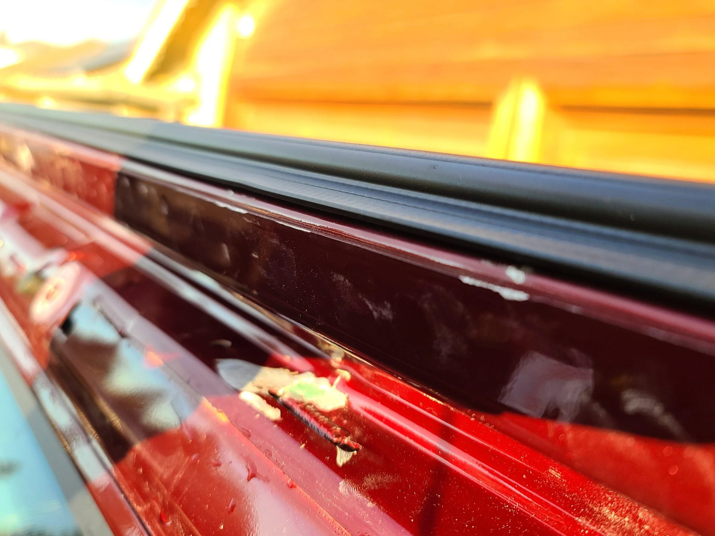 Jeep Gladiator Soft top leak above windshield. 20211223_155525