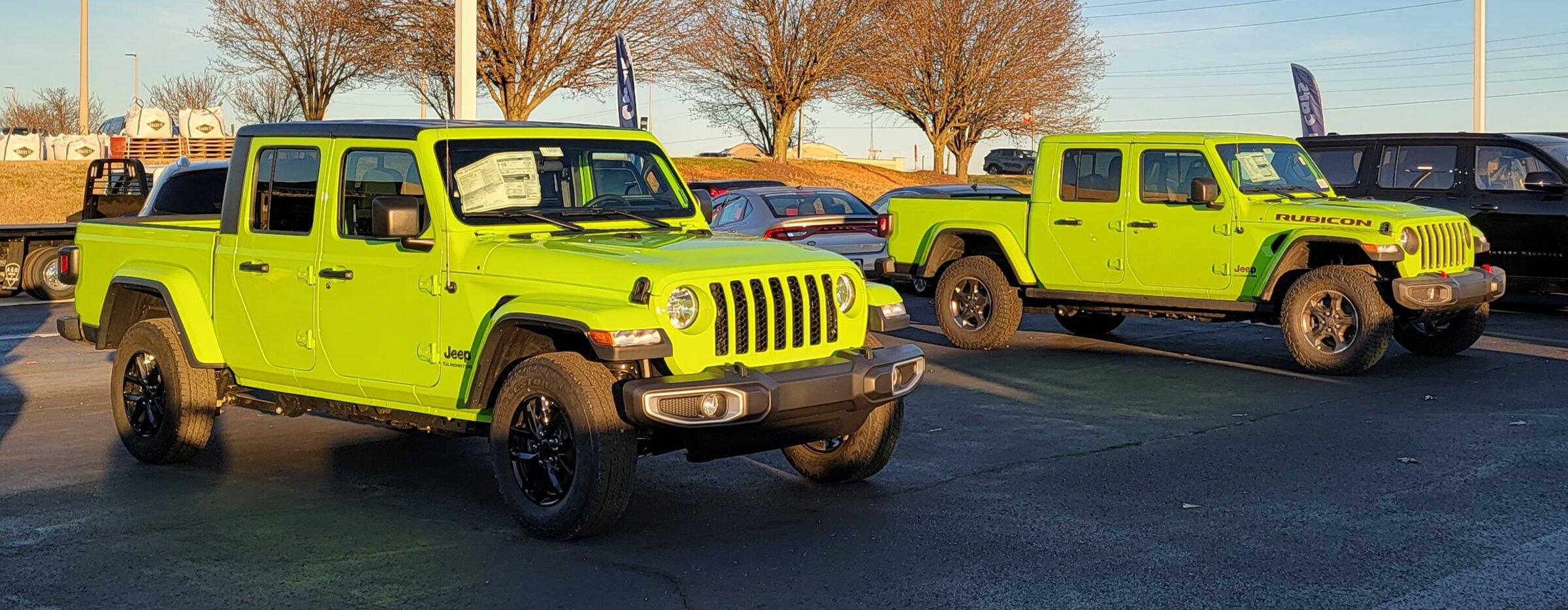 Jeep Gladiator You're JT is ready for pick-up @ GUPTON MOTORS... !!! 20211223_160150