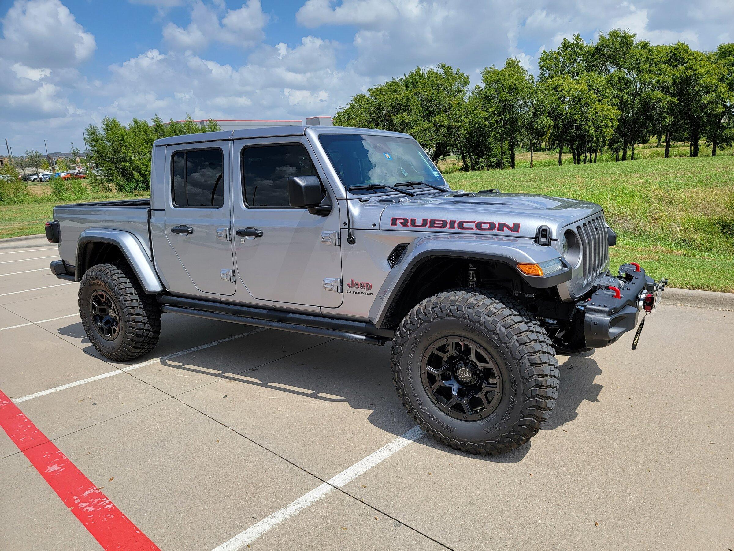 Jeep Gladiator mopar 2in lift 20210828_125335