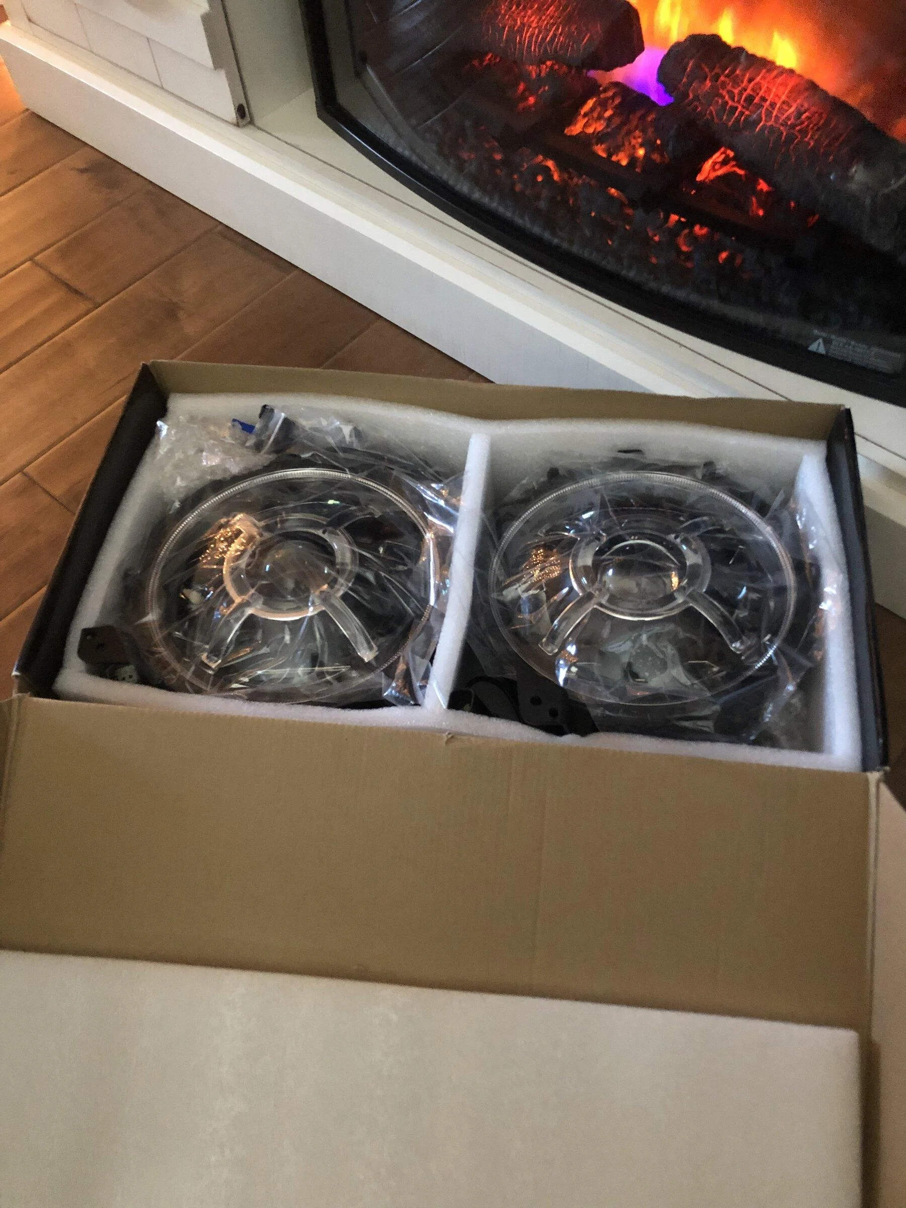Jeep Gladiator Show off your Santa presents here 600D57FA-0234-4618-8FC8-24A41682A8CD