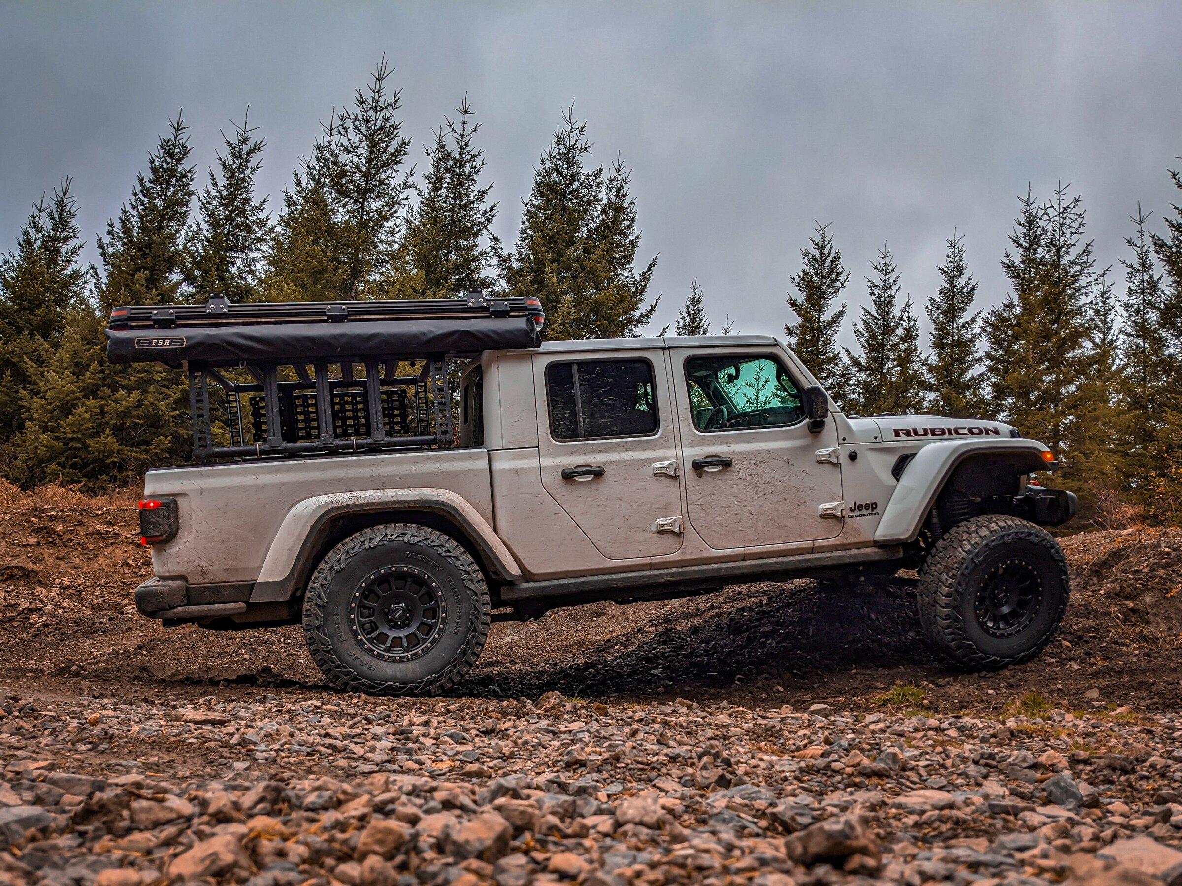 Jeep Gladiator 2022 rubicon order decision .. gas or diesel ? PXL_20211118_225441581.NIGHT