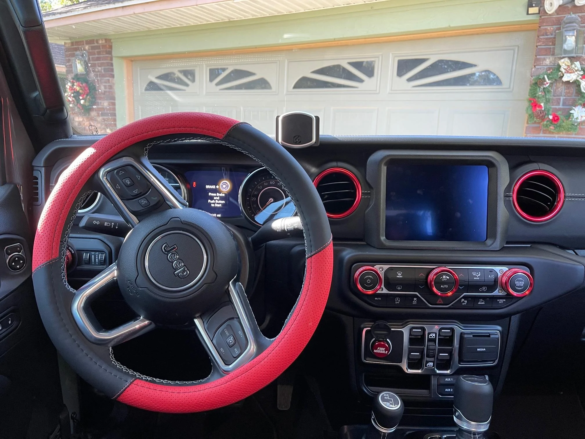 Jeep Gladiator Question about the auto position of the headlight switch IMG_8554