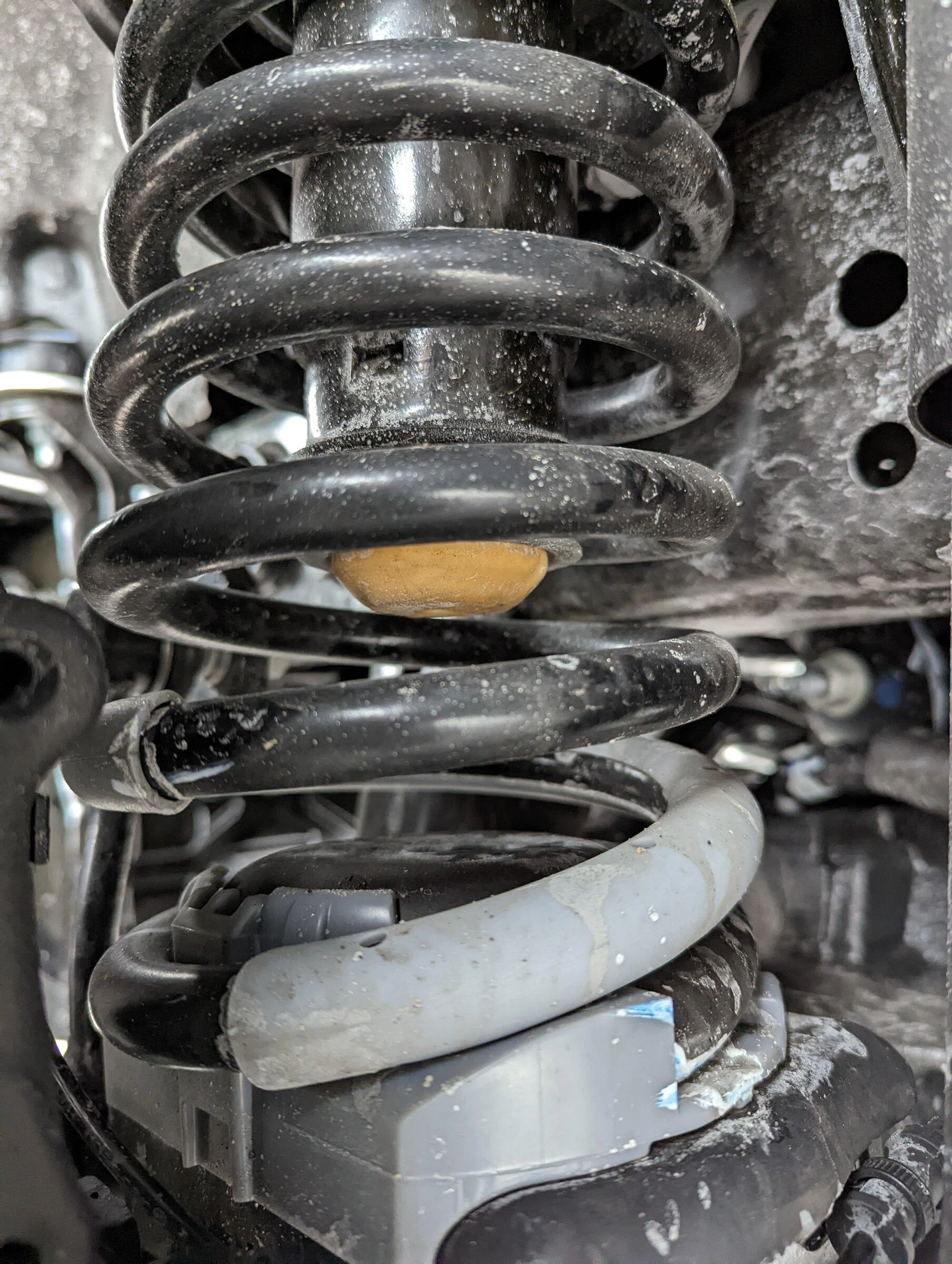 Jeep Gladiator Updated - Gladiator EcoDiesel Bottoming Out Poll 2 - Spring Part Numbers PXL_20211227_161740169