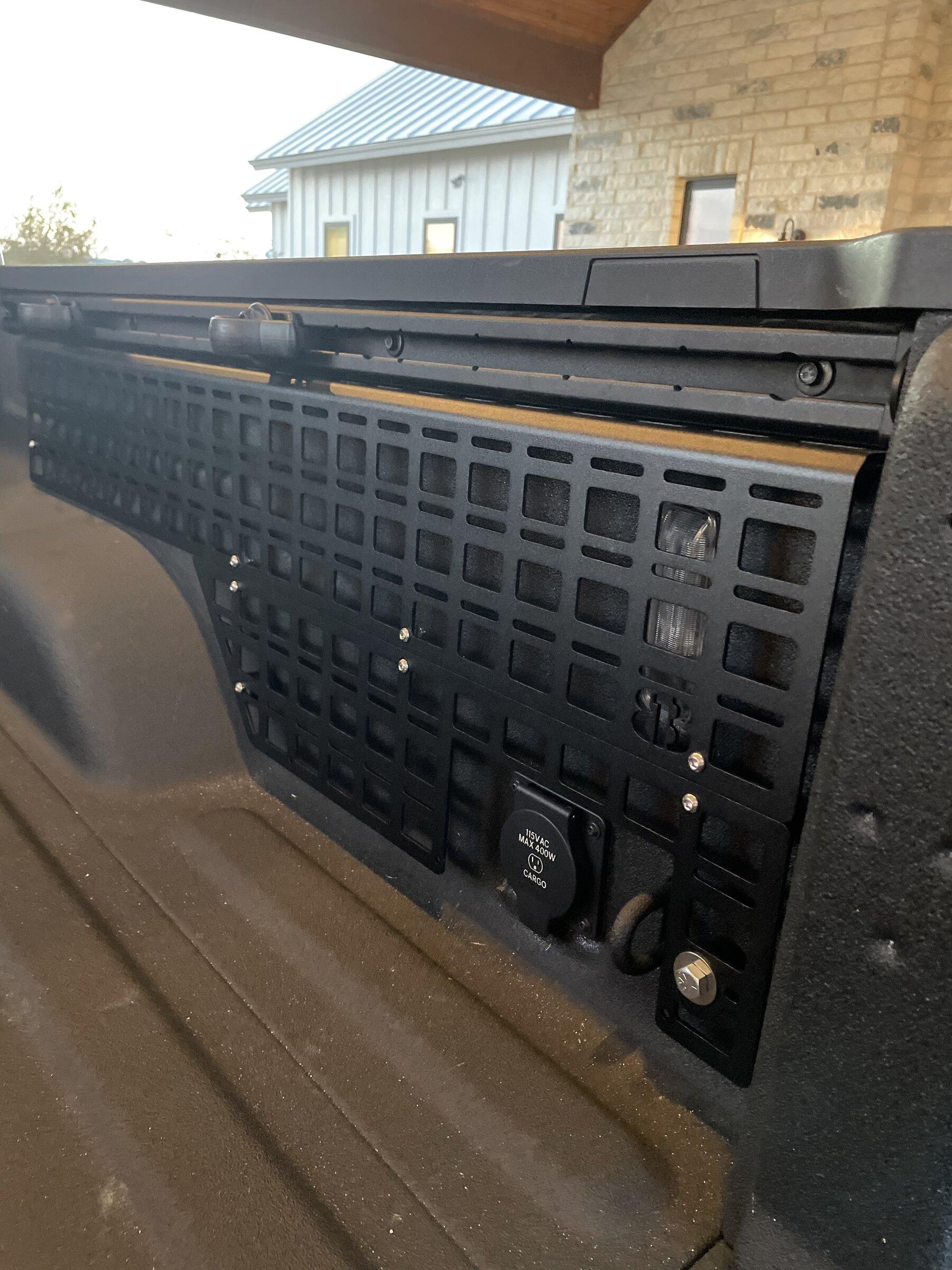 Jeep Gladiator Bed MOLLE Panels comparison chart 54471A9E-AAA9-40BD-A622-368E8AADD6E0