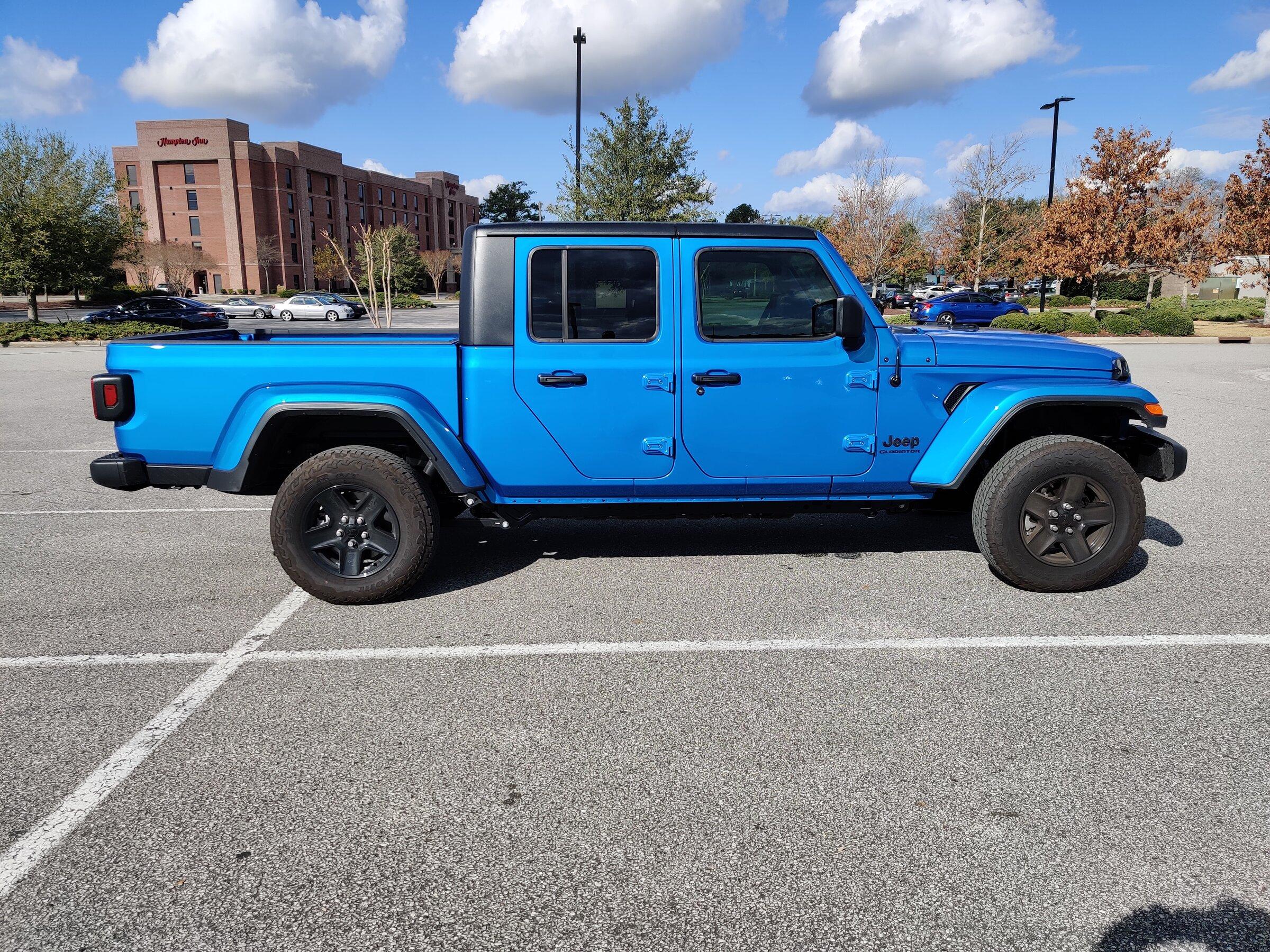 Jeep Gladiator Blue On Black - Build Chronicles IMG_20211228_124419