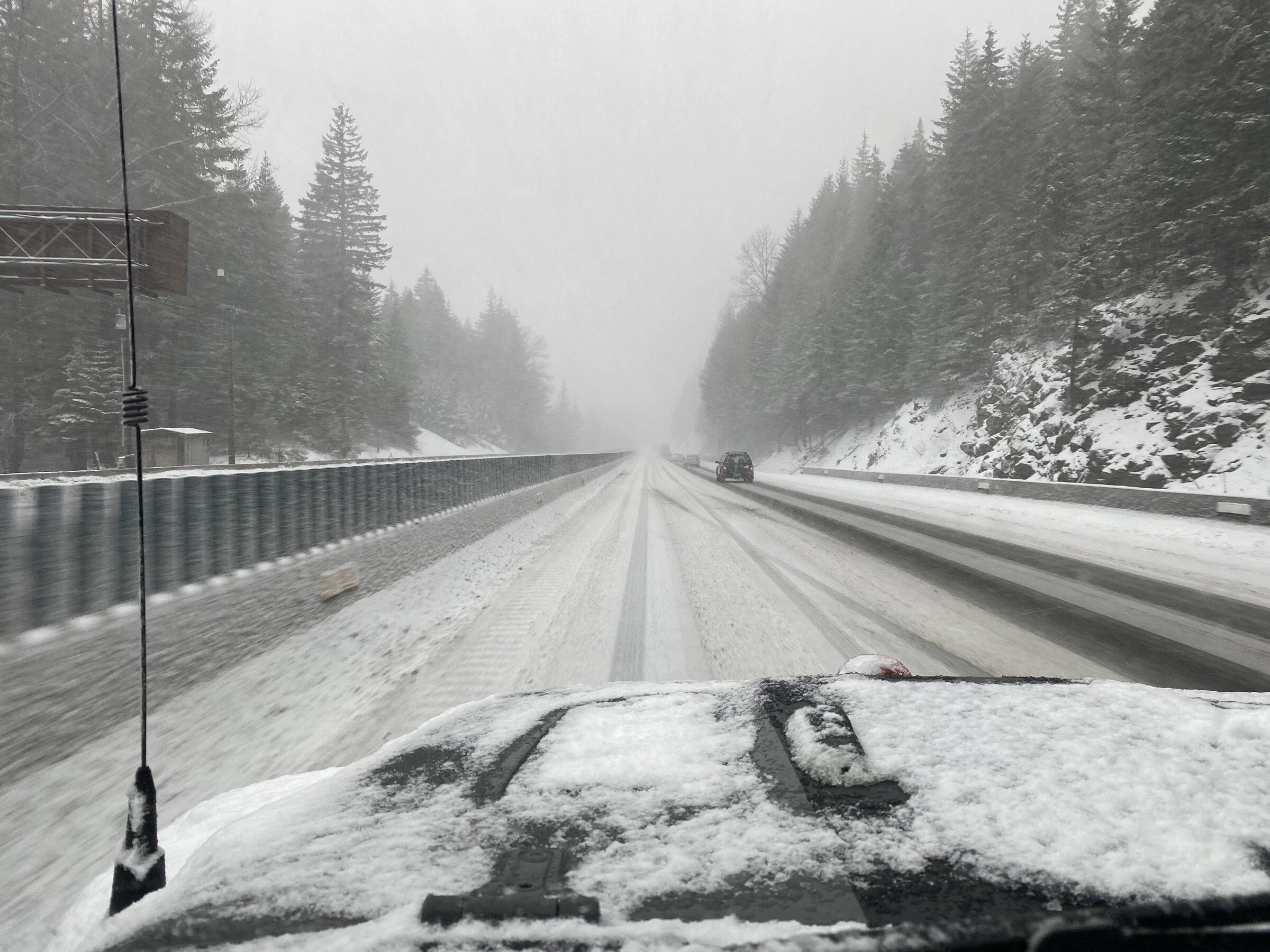 Jeep Gladiator Snow performance (Road Trip) with studded Hakkapalita 2C859DBF-7207-44F3-81C9-E6526455DEBC