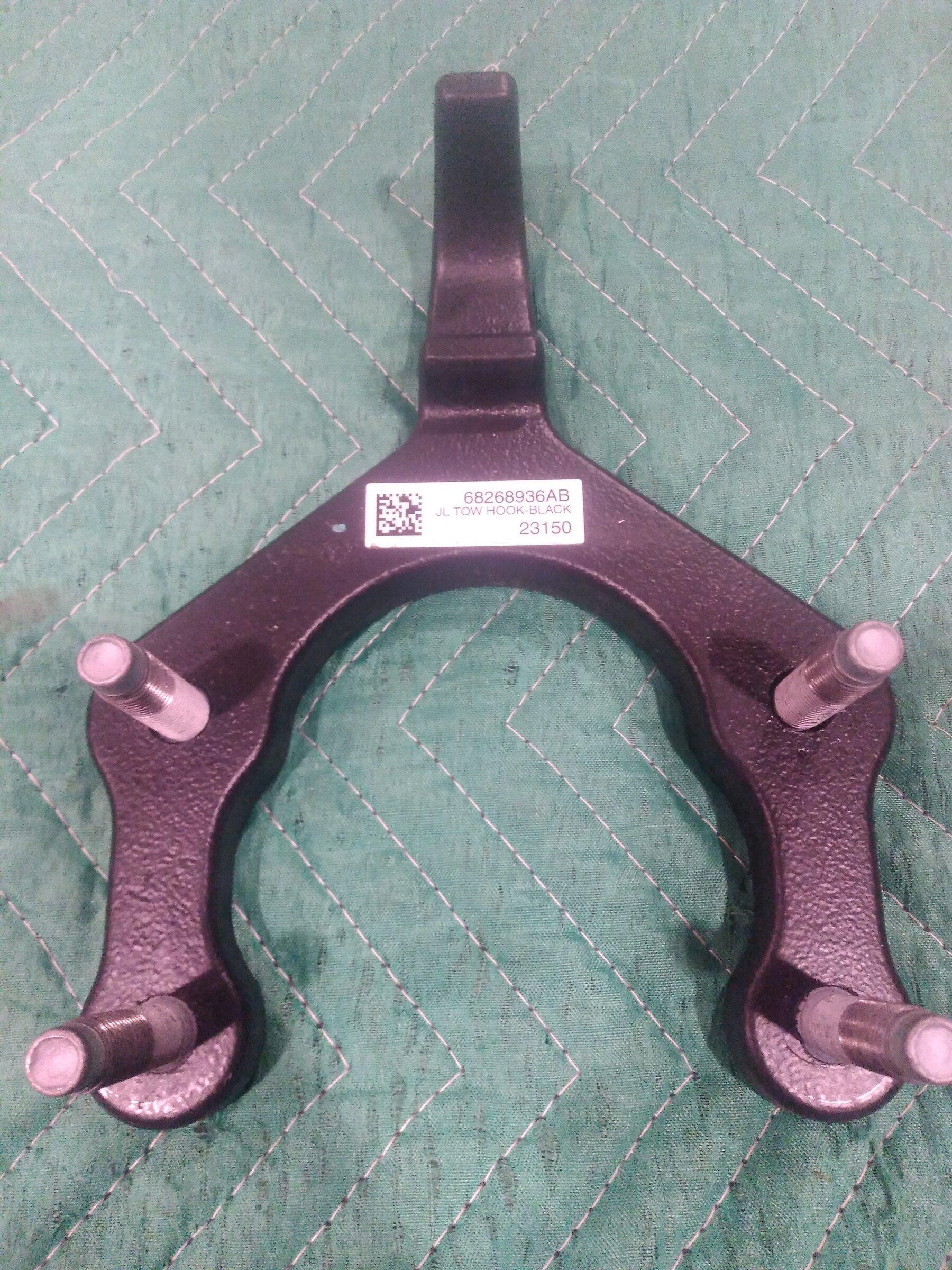 Jeep Gladiator Free Front tow hooks IMG_20211228_205204