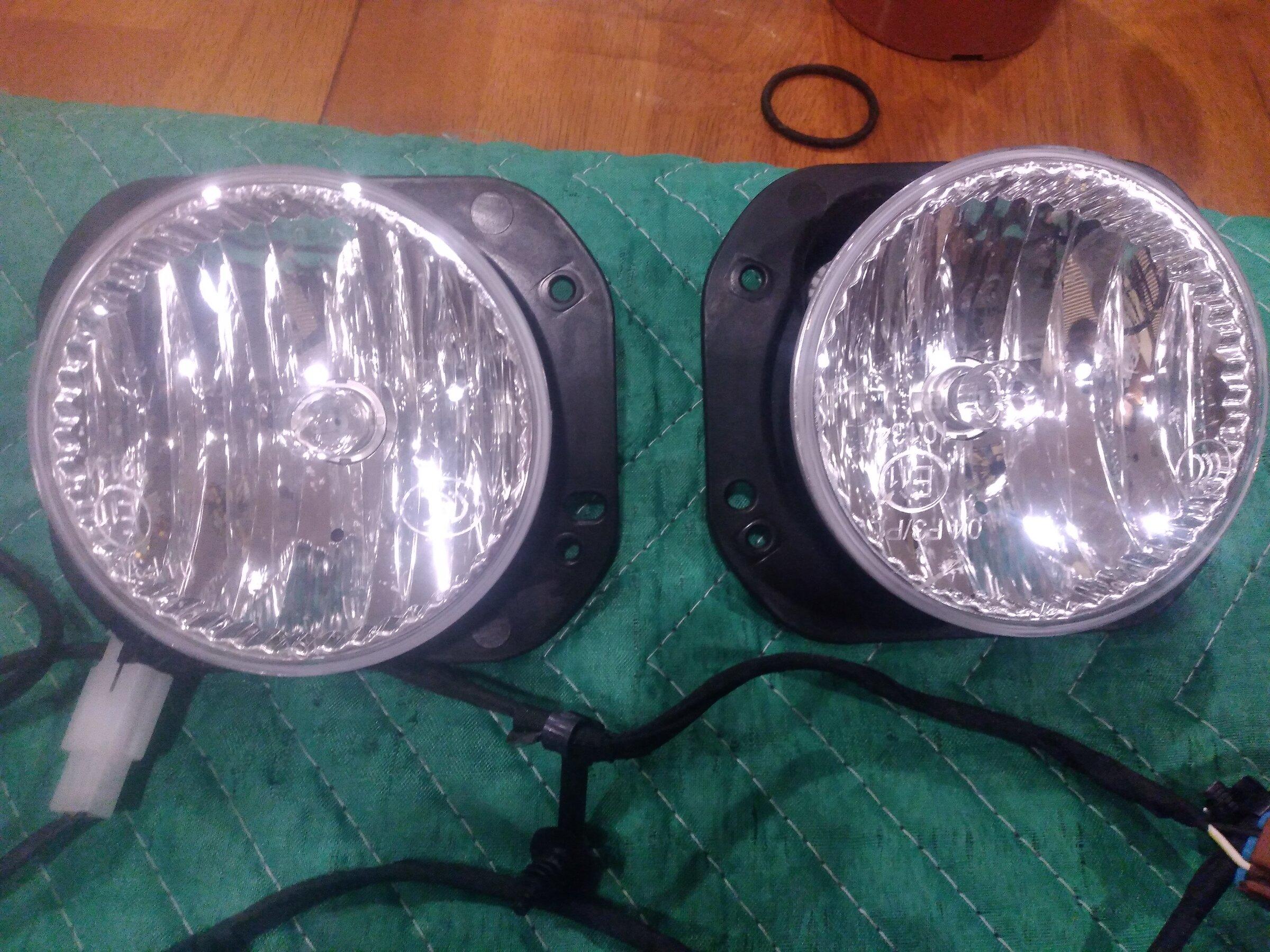 Jeep Gladiator Free Oem used halogen fog lights IMG_20211228_205233