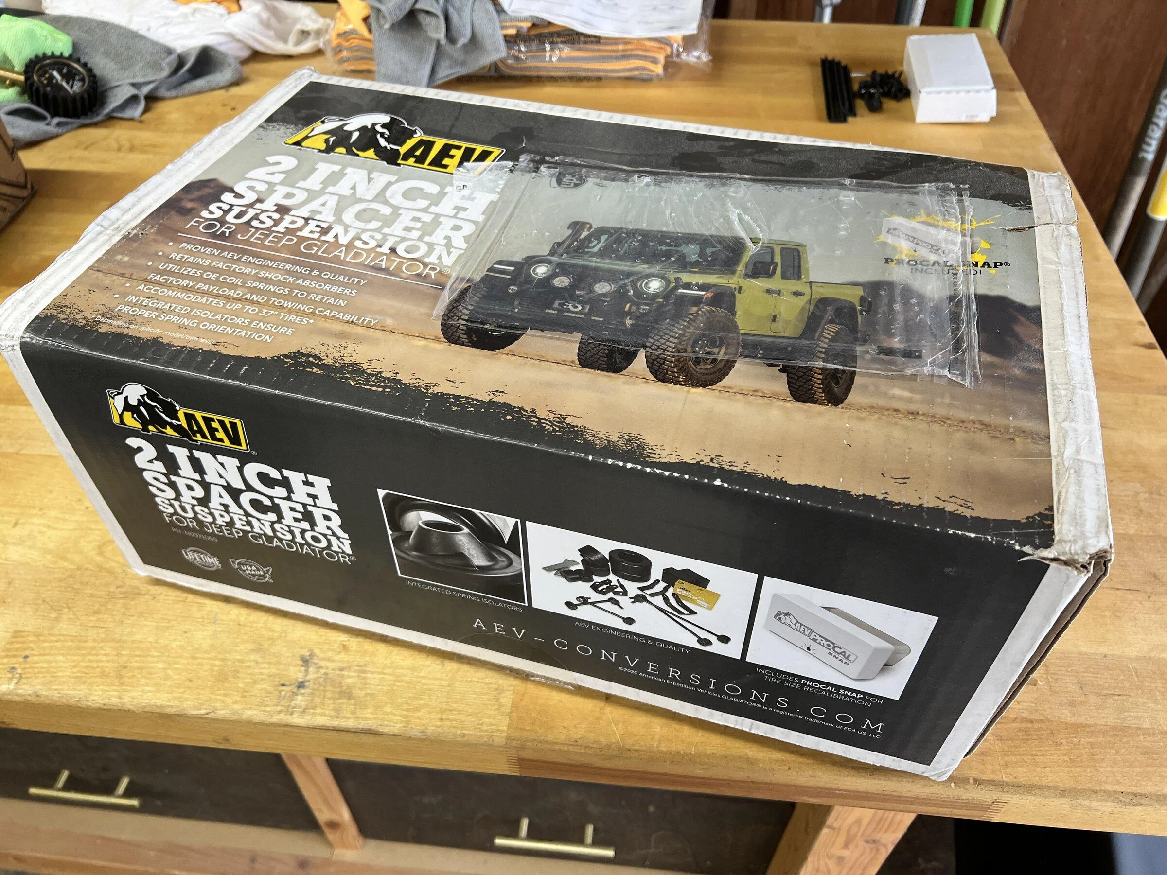 Jeep Gladiator AEV 2" Spacer Kit, Steer Smarts Tie Rod, Teraflex Rear Track Bar Bracket, Fabtech Shock Extensions IMG_0384
