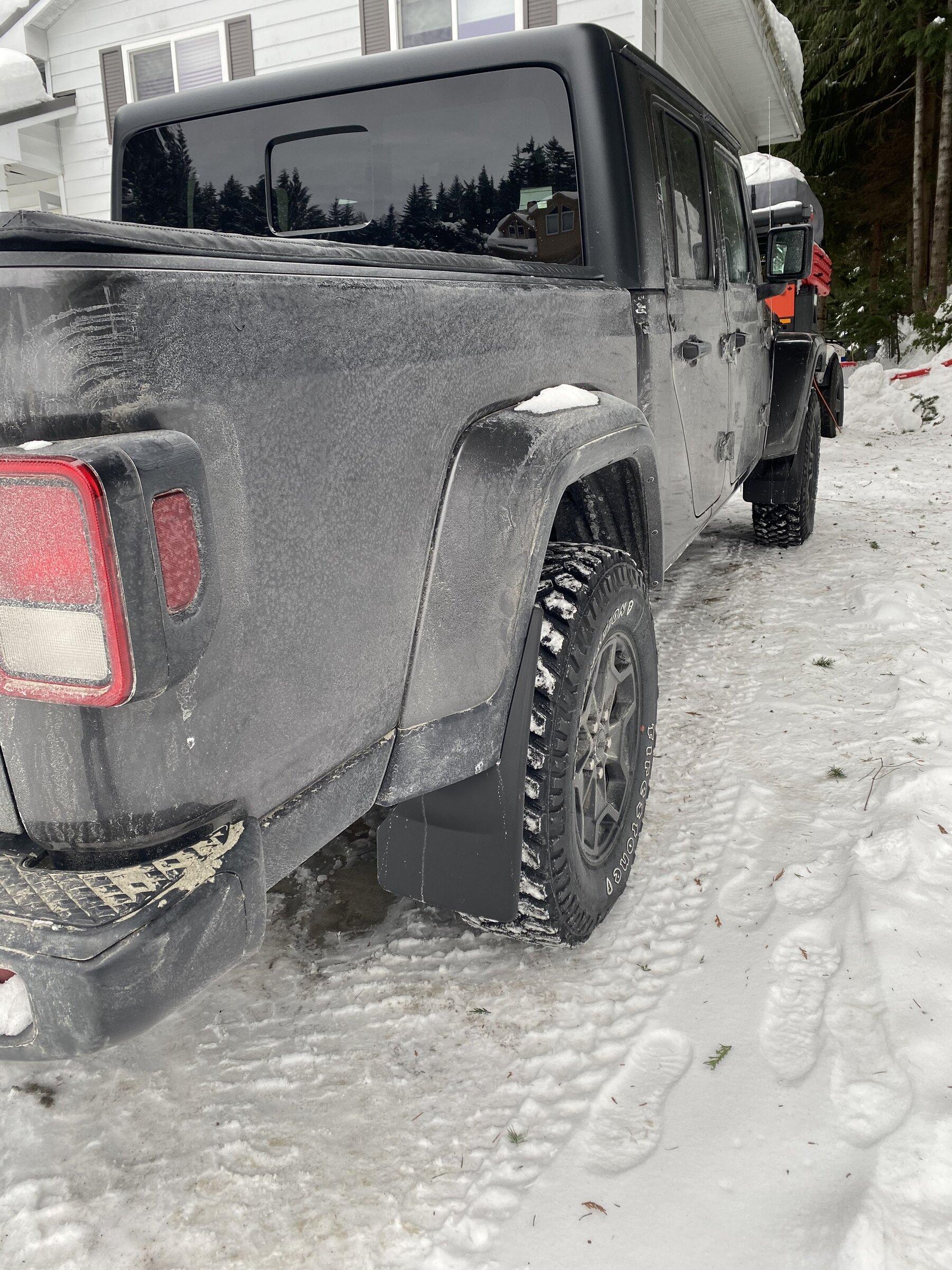 Jeep Gladiator Mud Flaps 6D9731C2-8F58-4A0F-B715-8363D79644C8