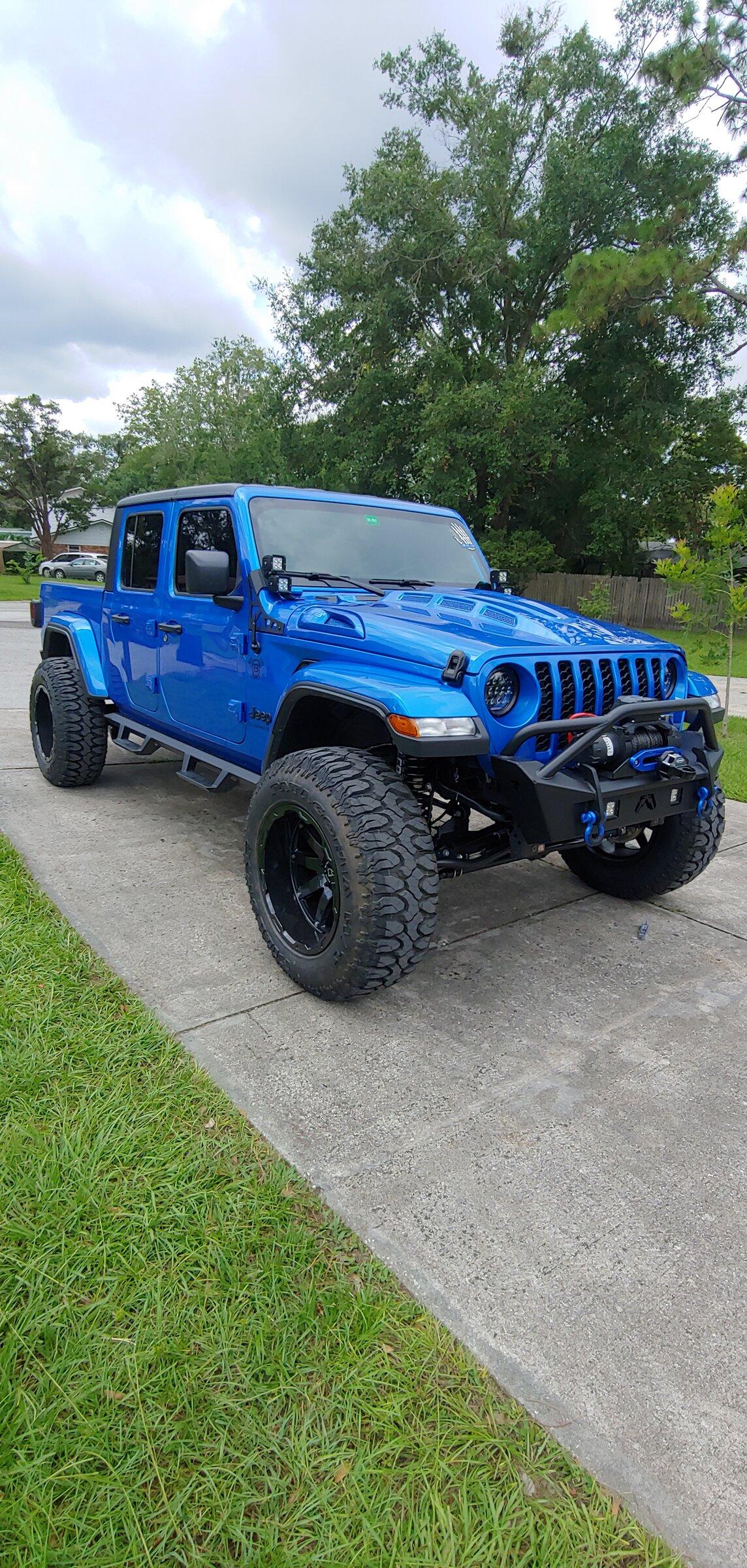 Jeep Gladiator Lets see all those Gladiators with lifts and bigger tires! 0721211203a_HDR