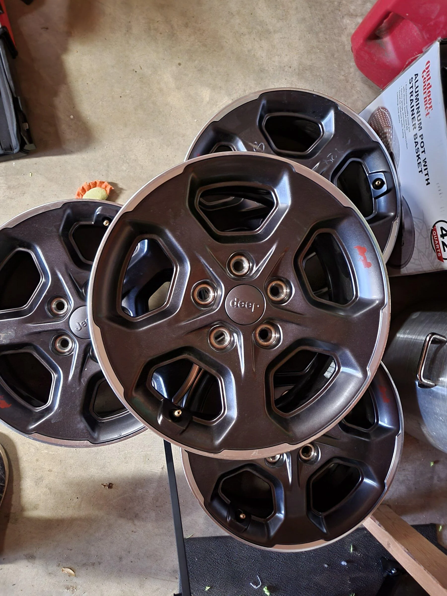 Jeep Gladiator Rubicon Wheels with 35s 20211230_165948
