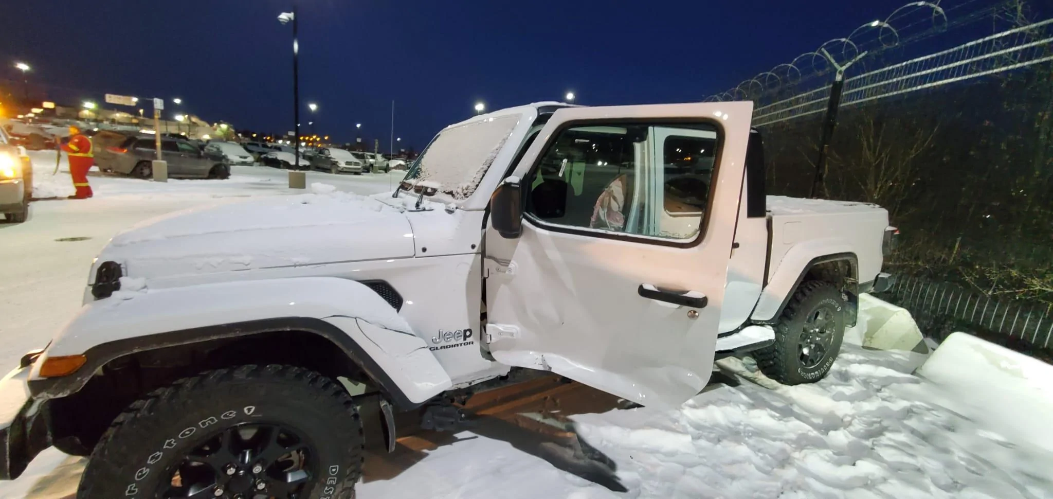 Jeep Gladiator Sad start to a new gladiator 17968e7a-e346-4b61-89a2-cef1b4310ab3