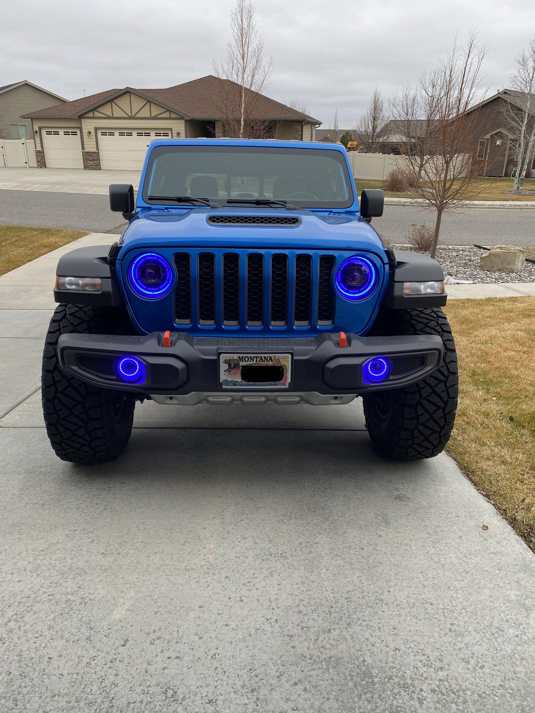 Jeep Gladiator Oracle Bi-LED Colorshift Jeep1