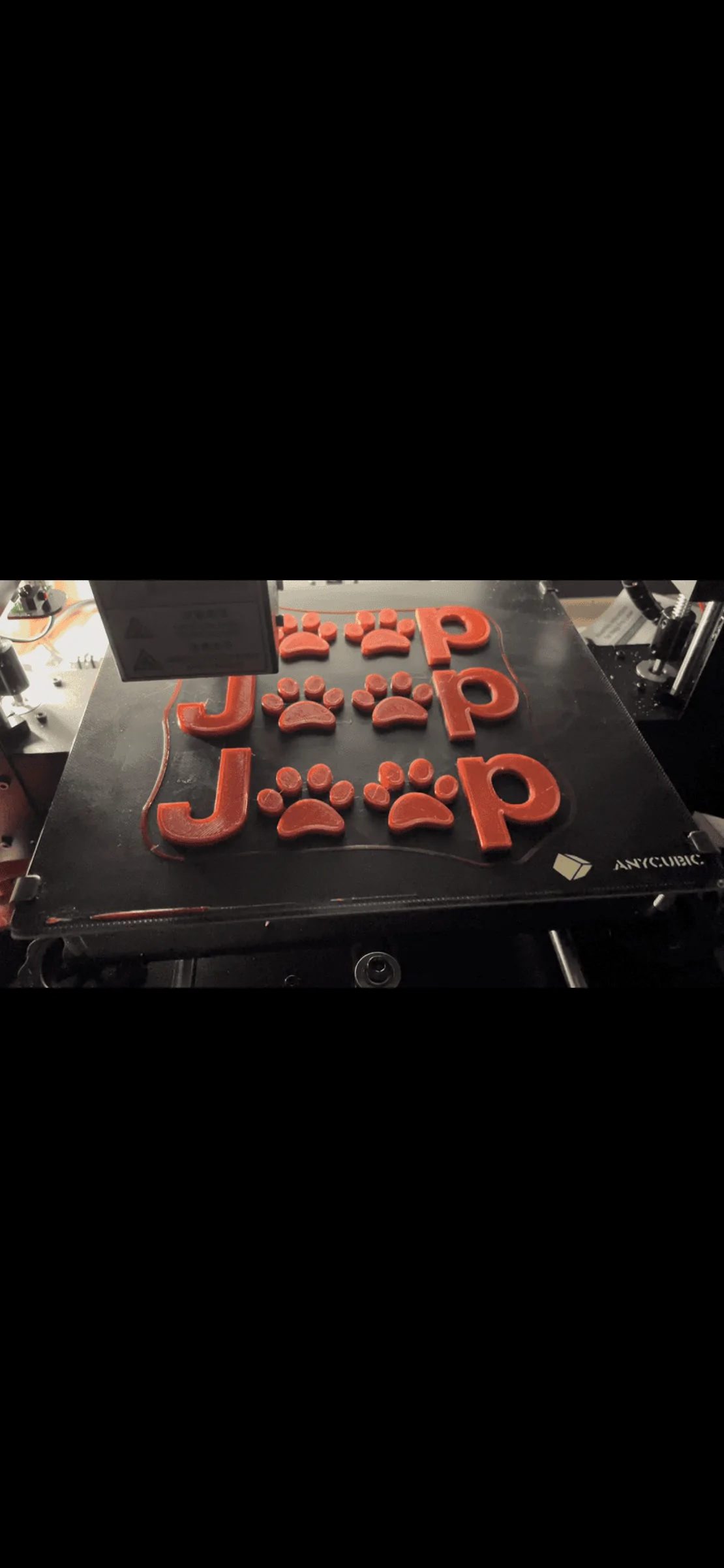 Jeep Gladiator "JEEP" tailgate badge mods? 3F05EBC4-B504-49C6-808D-A7DFF74FC6CC