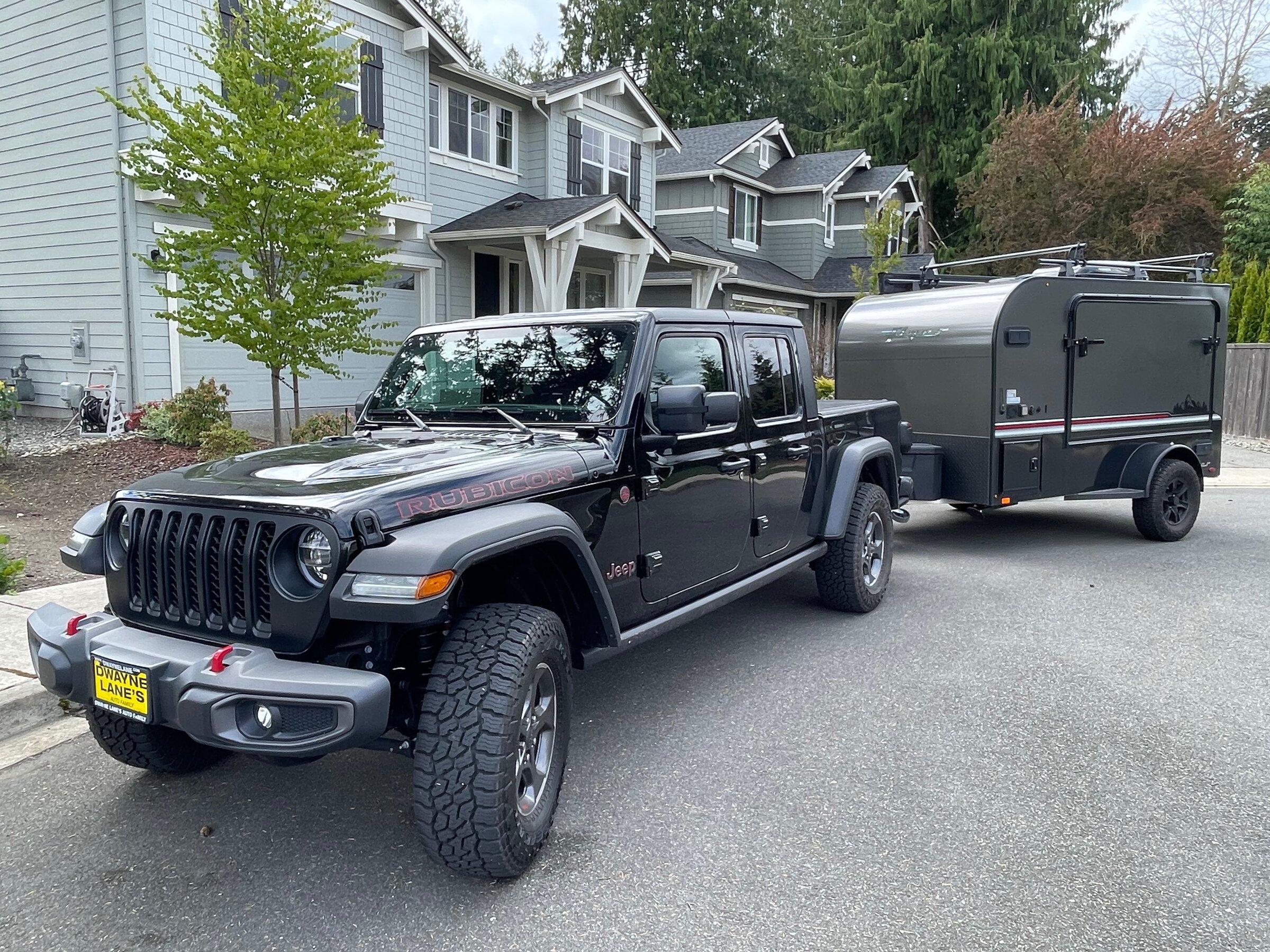 Jeep Gladiator 2021 Intech Flyer Explore - 21000 Intech_Explore - 9 (1)