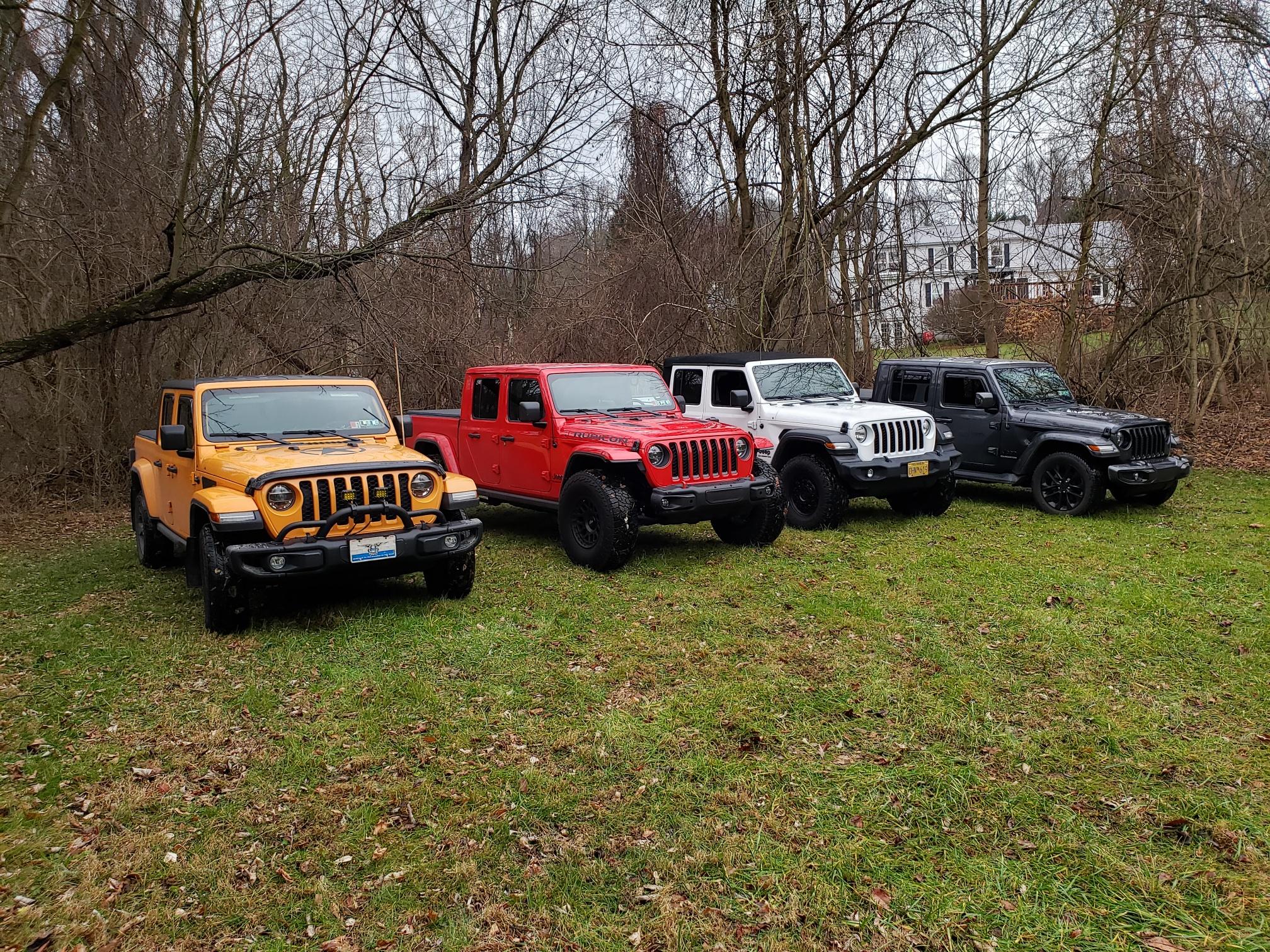 Jeep Gladiator Three Jeeps now.... 20211231_161212_resized