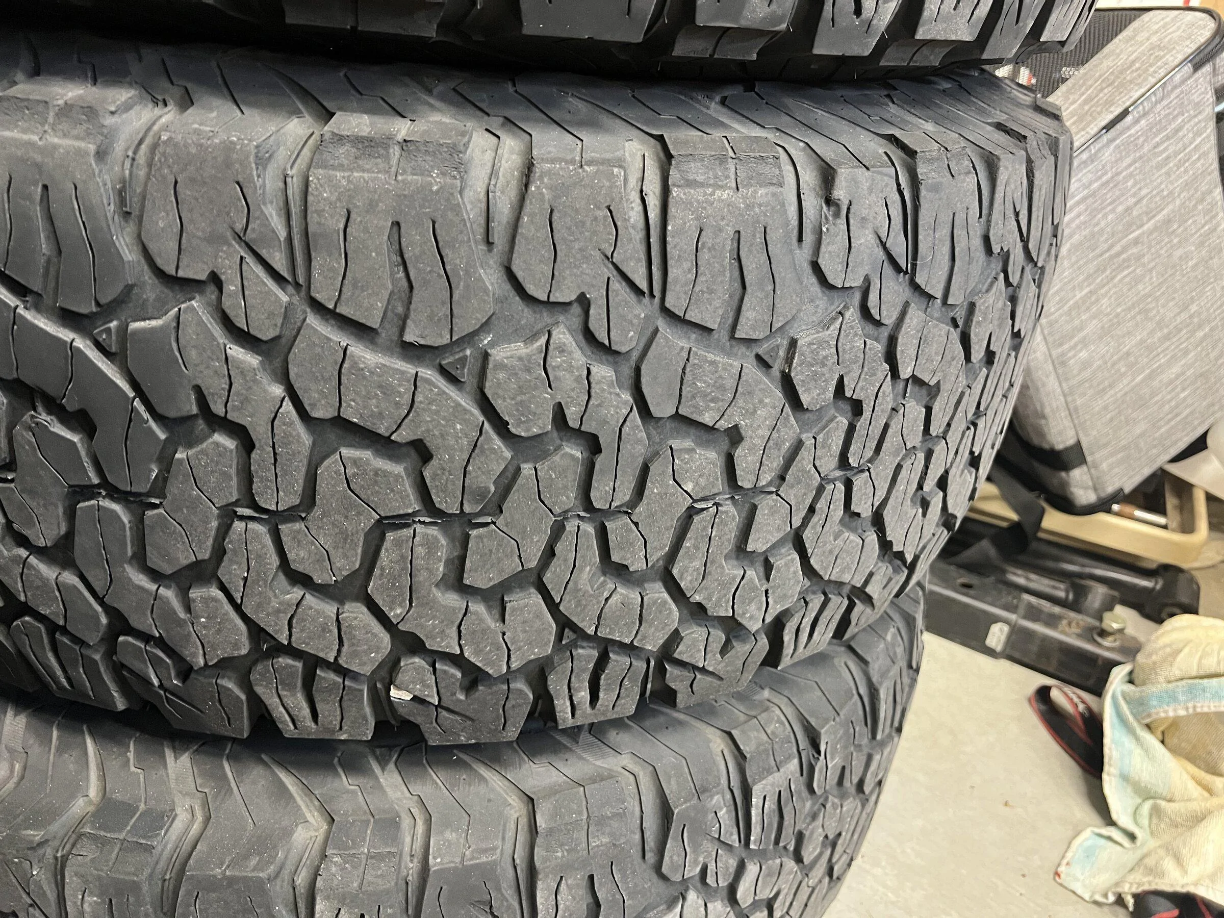 Jeep Gladiator $600 - 4 Rubicon Wheels and BF Goodrich KO2 315/70/70 BBDEDA51-4430-4971-A56E-D637781434C3