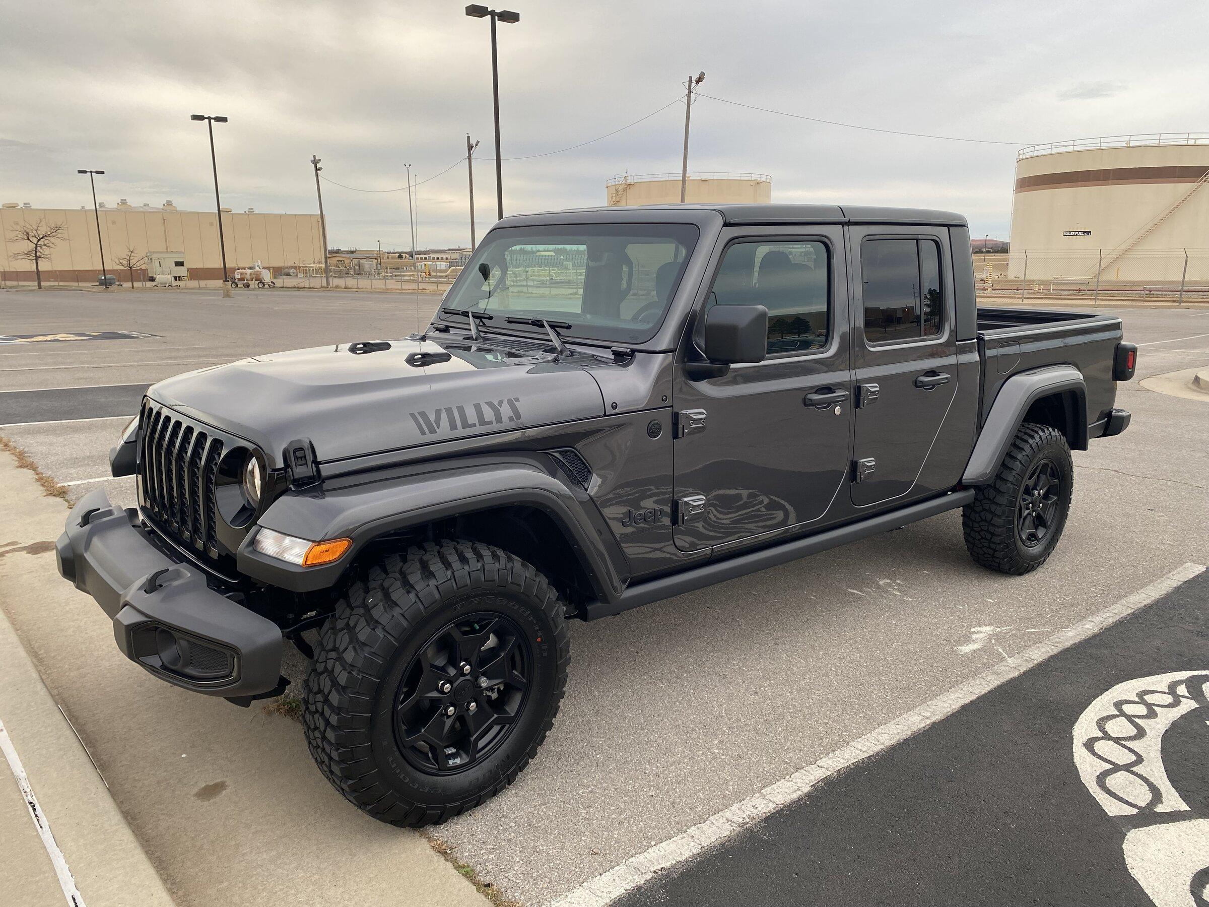 Jeep Gladiator Took Delivery of Your JT? Sign in Here! IMG_4919