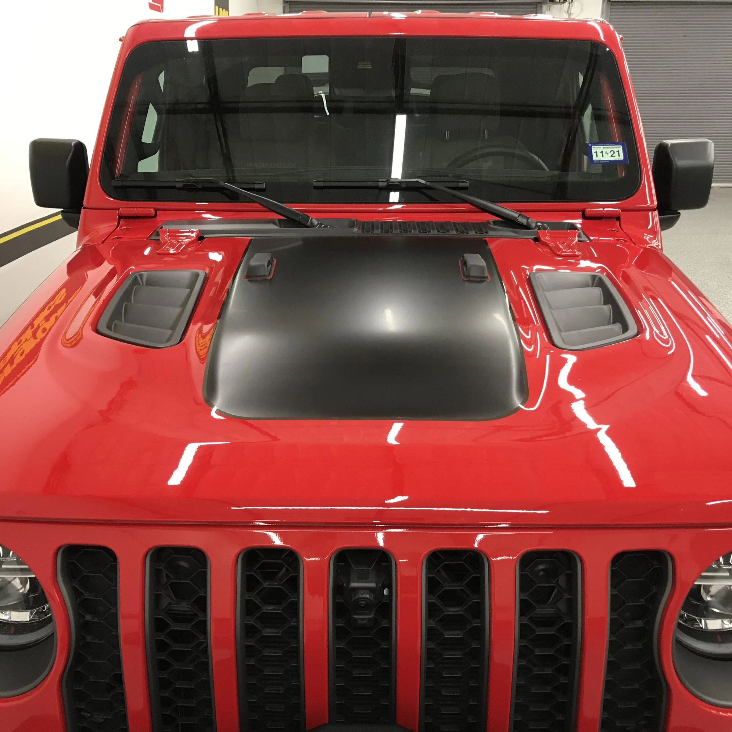 Jeep Gladiator Hood graphics - Mojave, Rubicon and Sport/Overland:  photos and info Shannon 04
