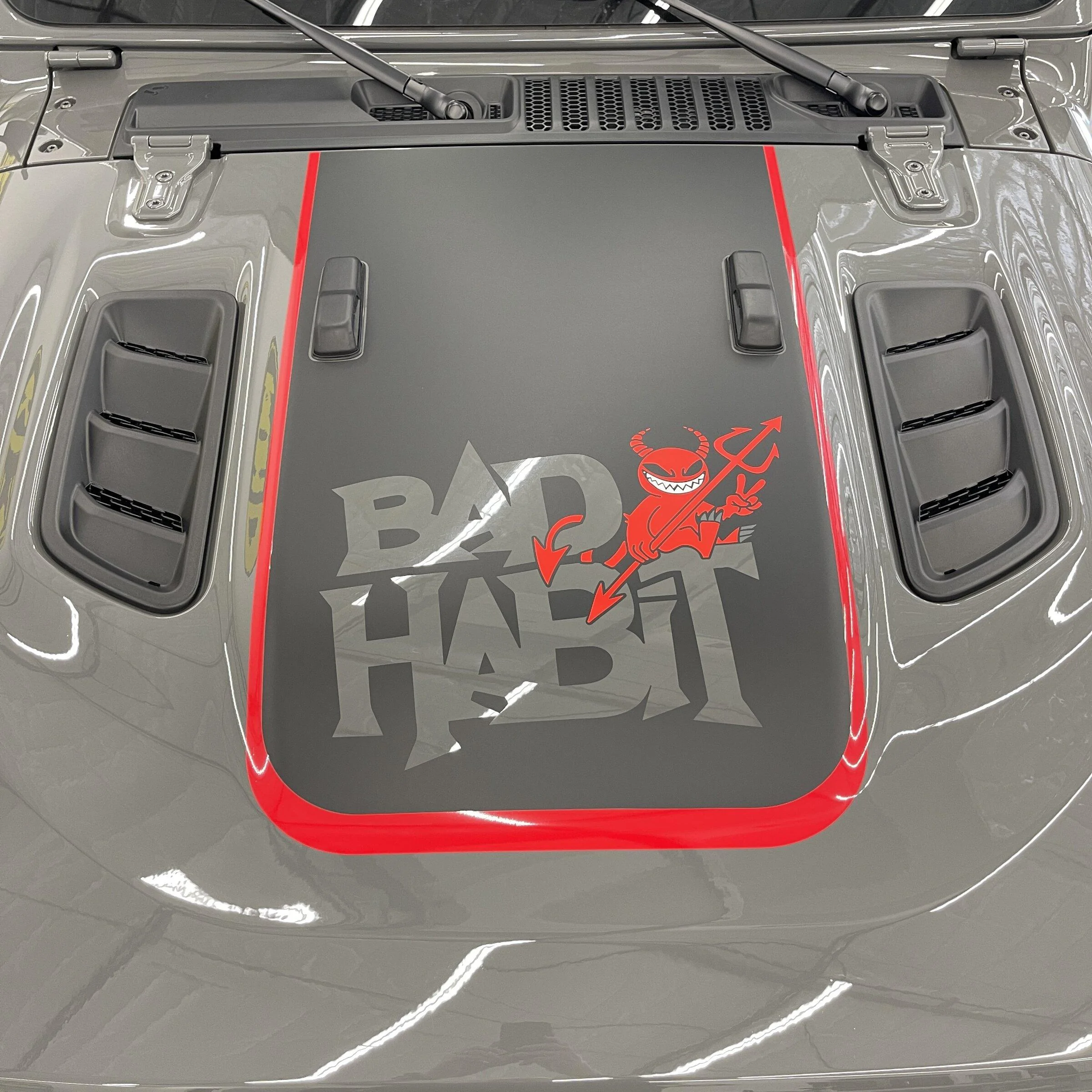 Jeep Gladiator Hood graphics - Mojave, Rubicon and Sport/Overland:  photos and info Bad Habit 02