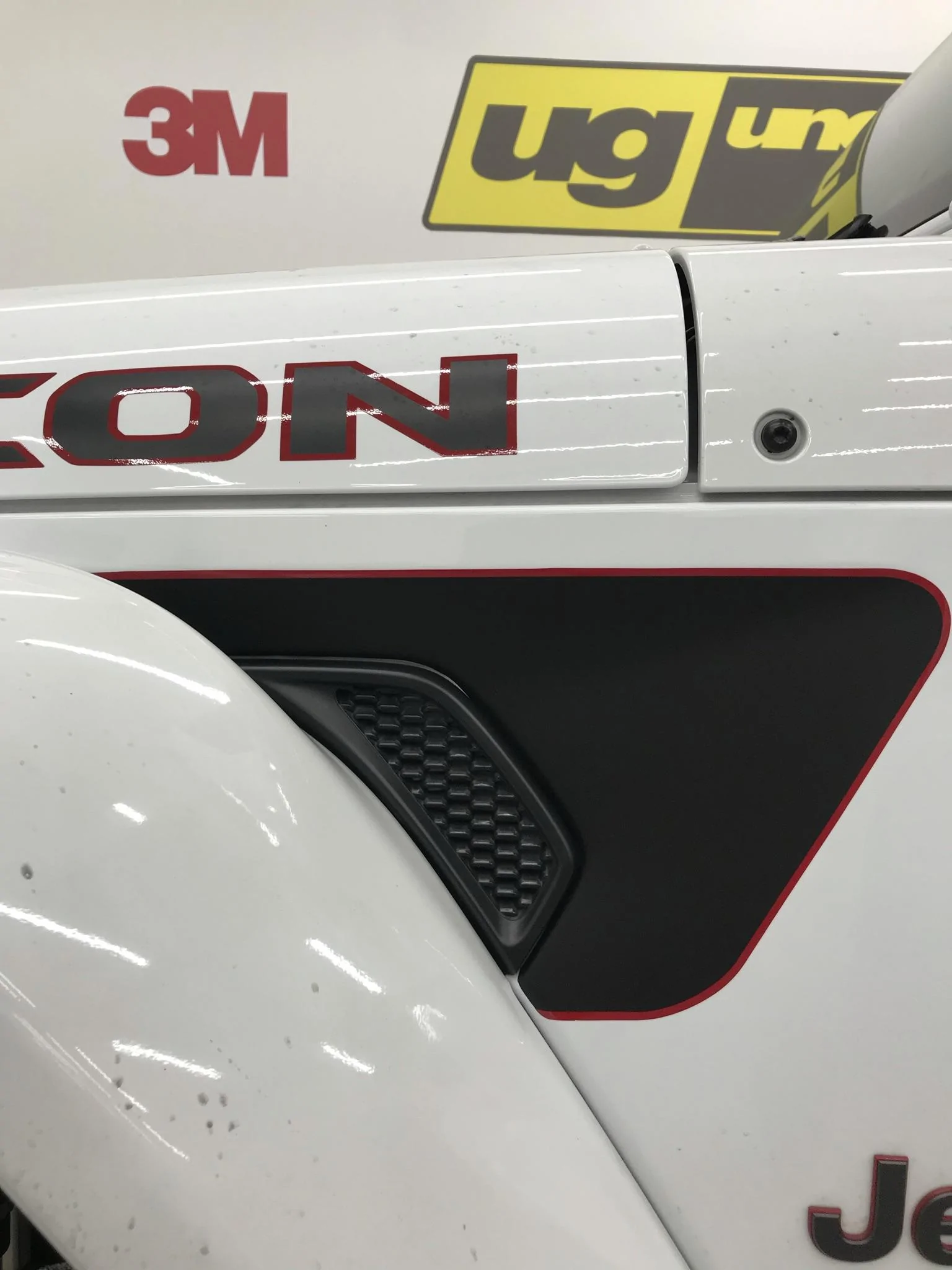 Jeep Gladiator Fender Vent graphics - Mojave, Rubicon, Sport/Overland and custom:  photos and info Vent rubicon