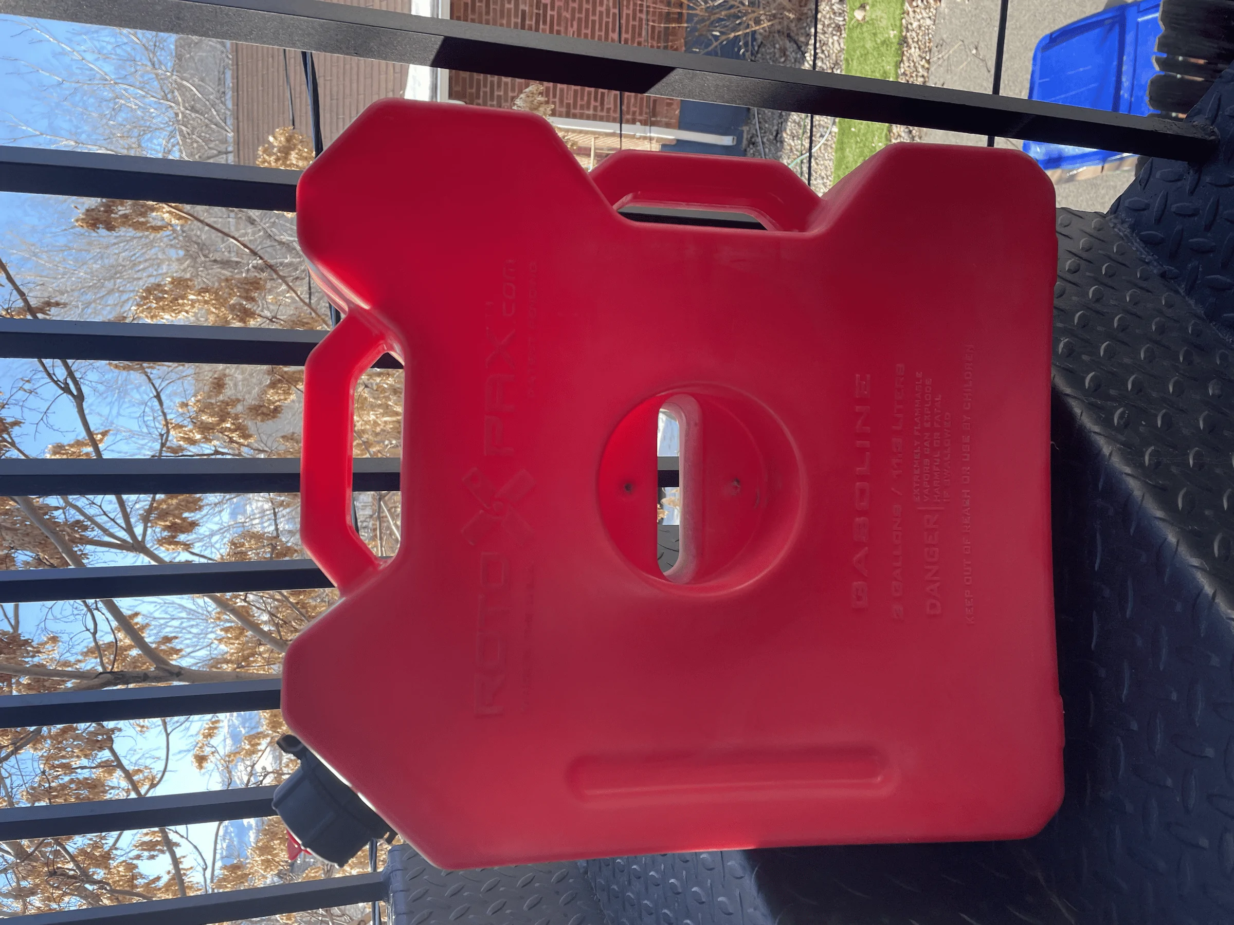 Jeep Gladiator 3 gal. Gasoline Rotopax tempImageZXJfuq