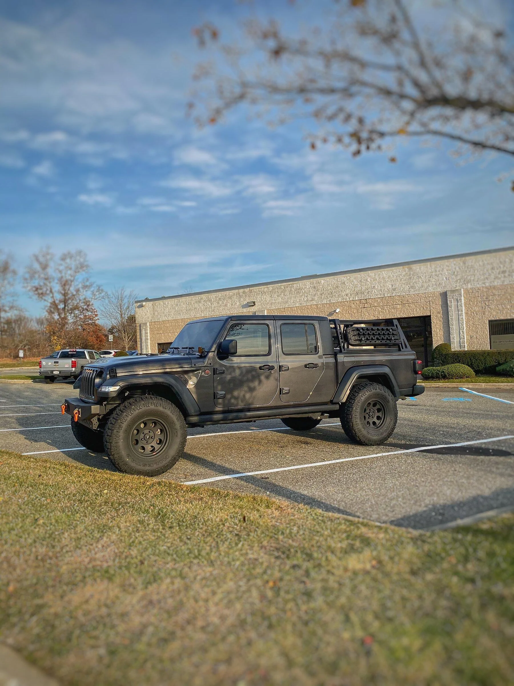 Jeep Gladiator Anyone have pics of the JcrOffroading full height bed rack? 05D8DD67-C0AB-44B2-8137-4F34F1425568