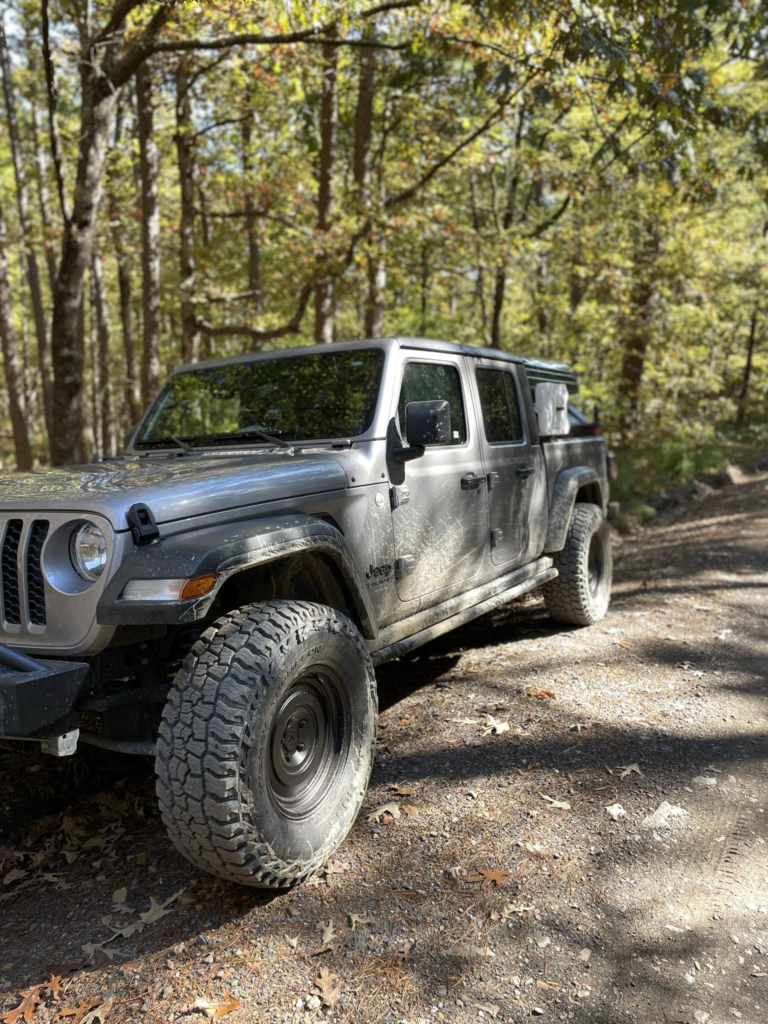 Jeep Gladiator Lets see those Sport S Gladiators with 35" tires and wheels !! F847767A-6080-4350-822F-43E7B9F55A3F