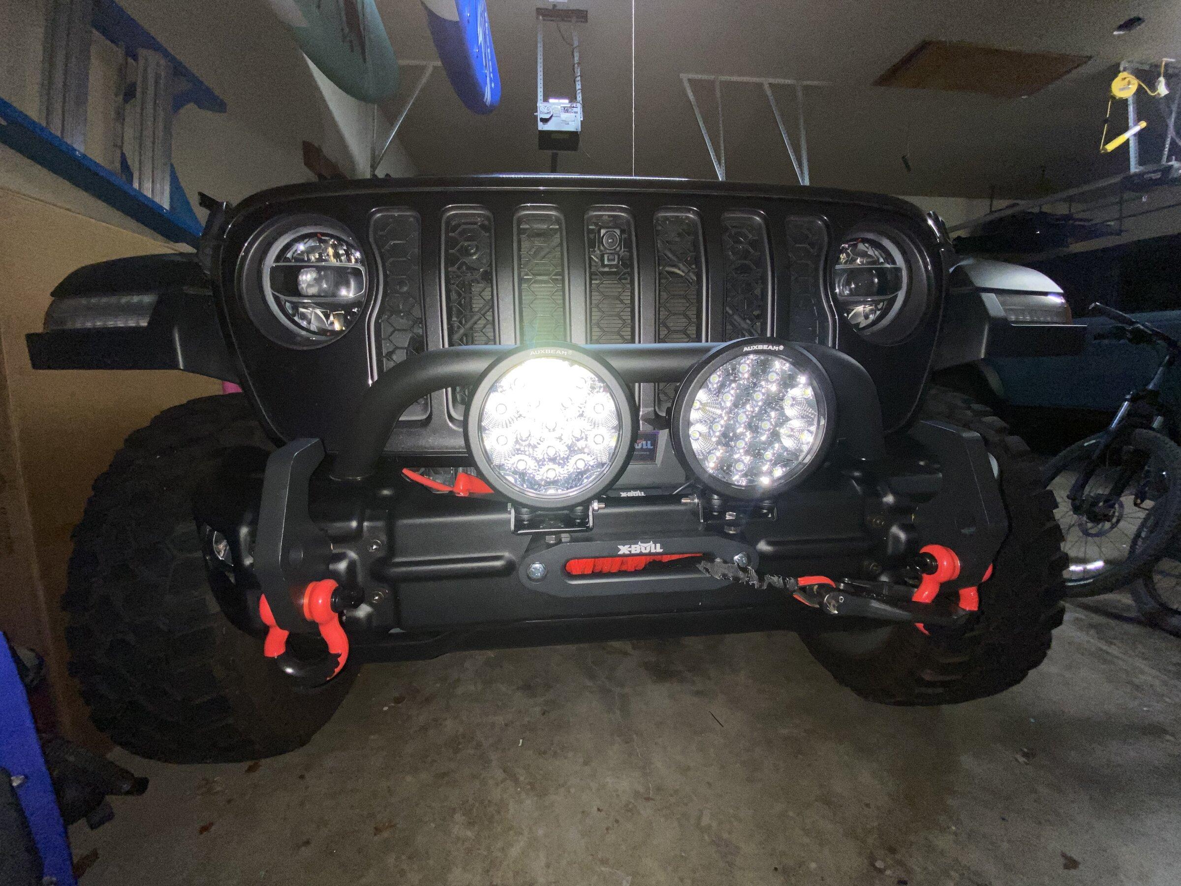 Jeep Gladiator The Definitive Front Bumper Thread FA71376B-C682-4055-8E0E-BD7B32E25E6B