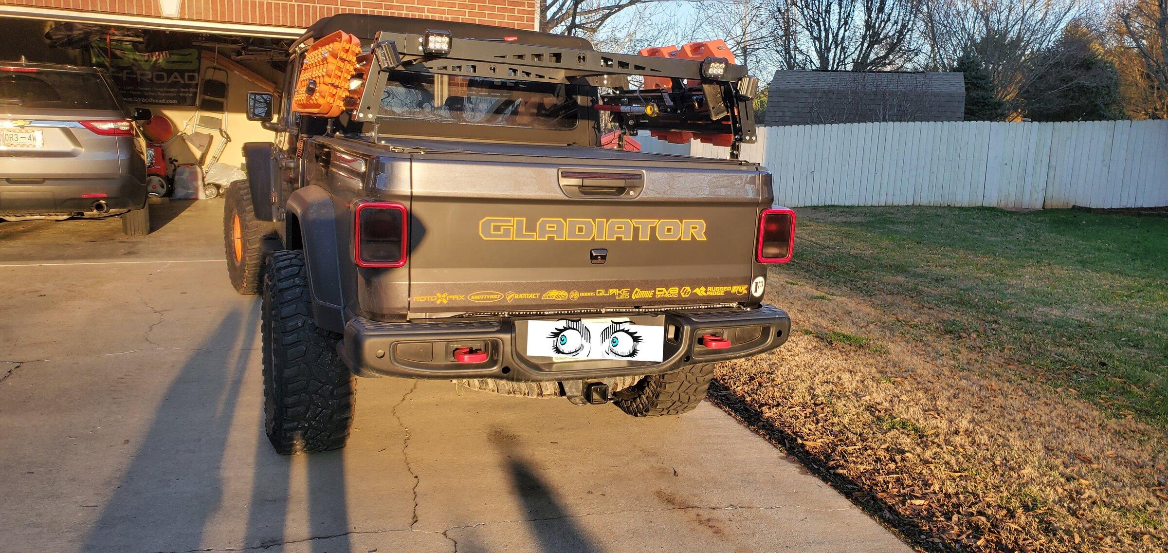 Jeep Gladiator Hobbs offroad mid height bed rack 20210112_181106_IMG_8411.JPG