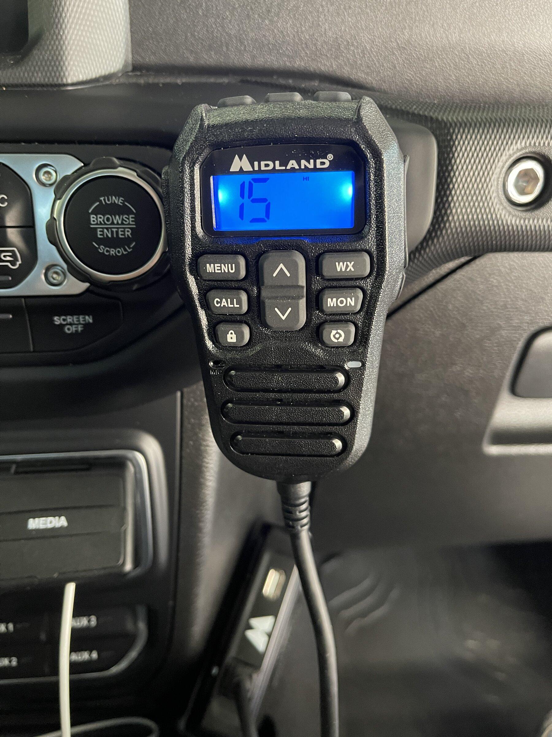 Jeep Gladiator Convince me to get a GMRS radio F0AB1F97-A9C0-4E22-87AB-AC8AF0D2C932